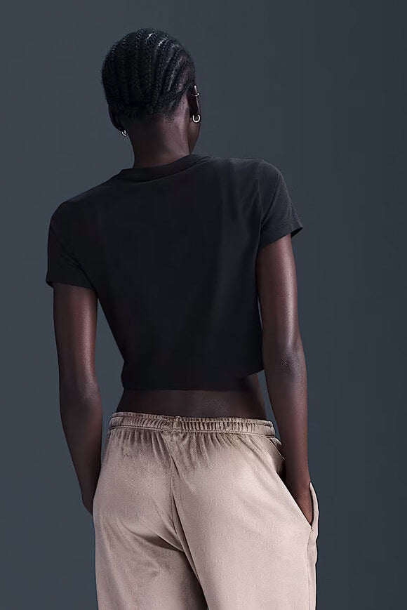Crop T-Shirt - Black