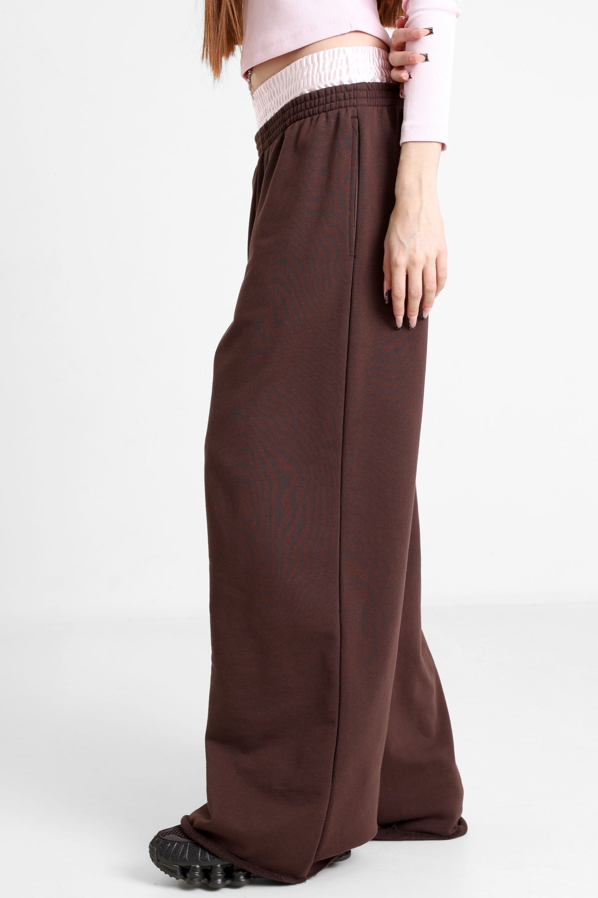 Wide Leg Sweathose - Dunkelbraun + Rosa