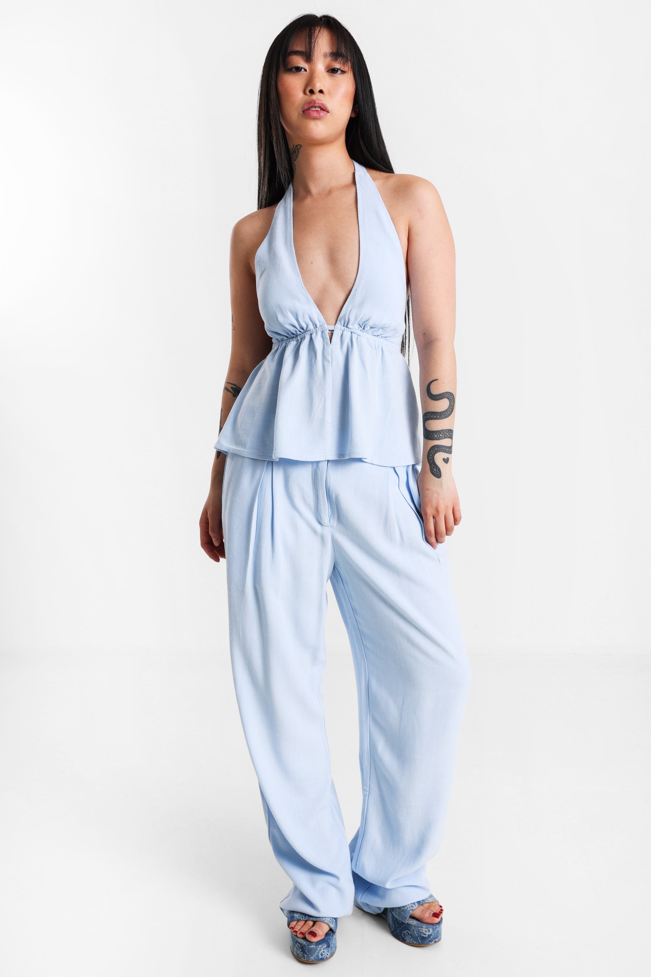 Leinen Neckholder Crop Top - Hellblau