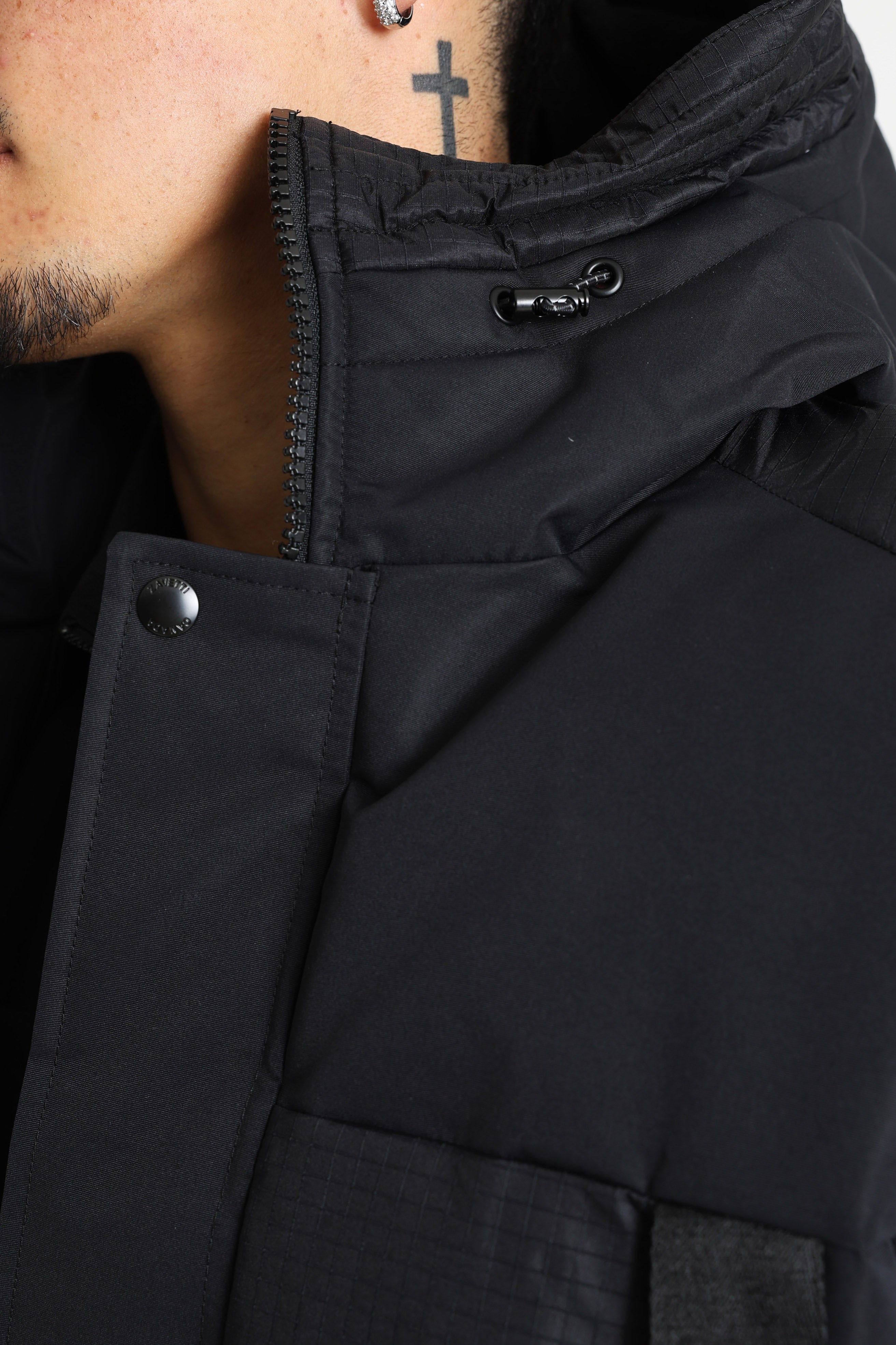 Aylmer 2.0 Puffer Bomberjacke - Jet Black