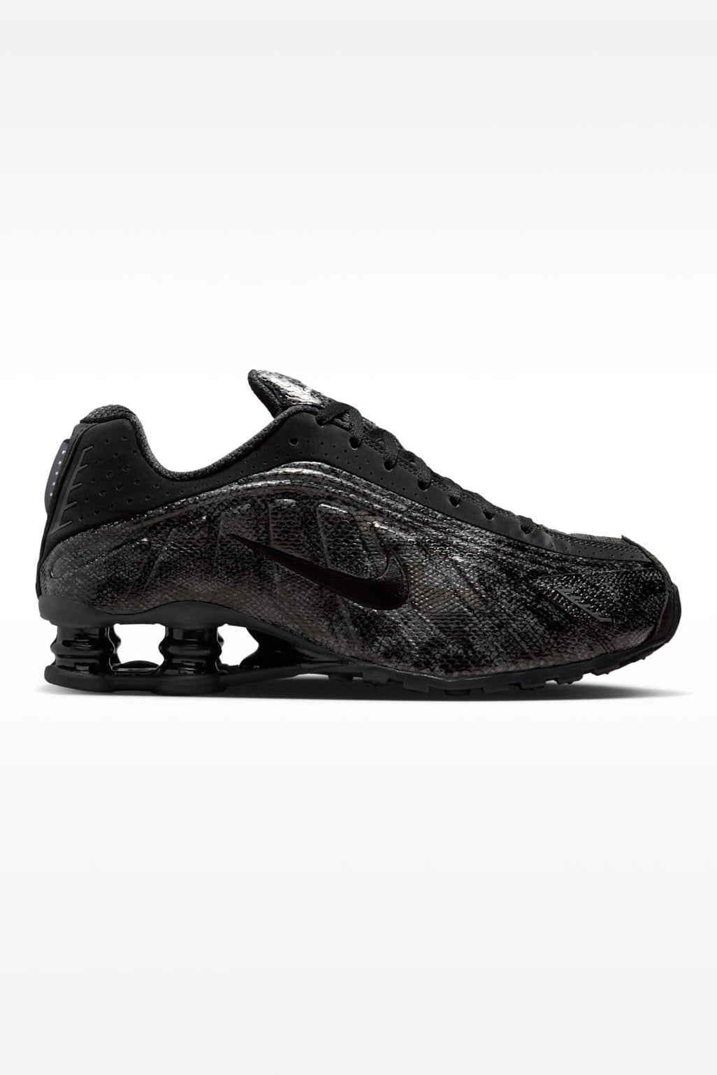Shox R4 Sneaker - Black + Metallic Silver