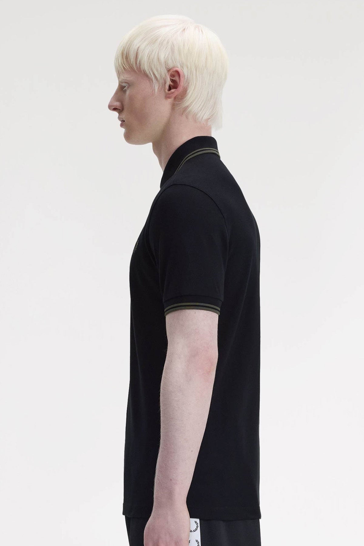 Twin Tipped Poloshirt - Black + Field Green