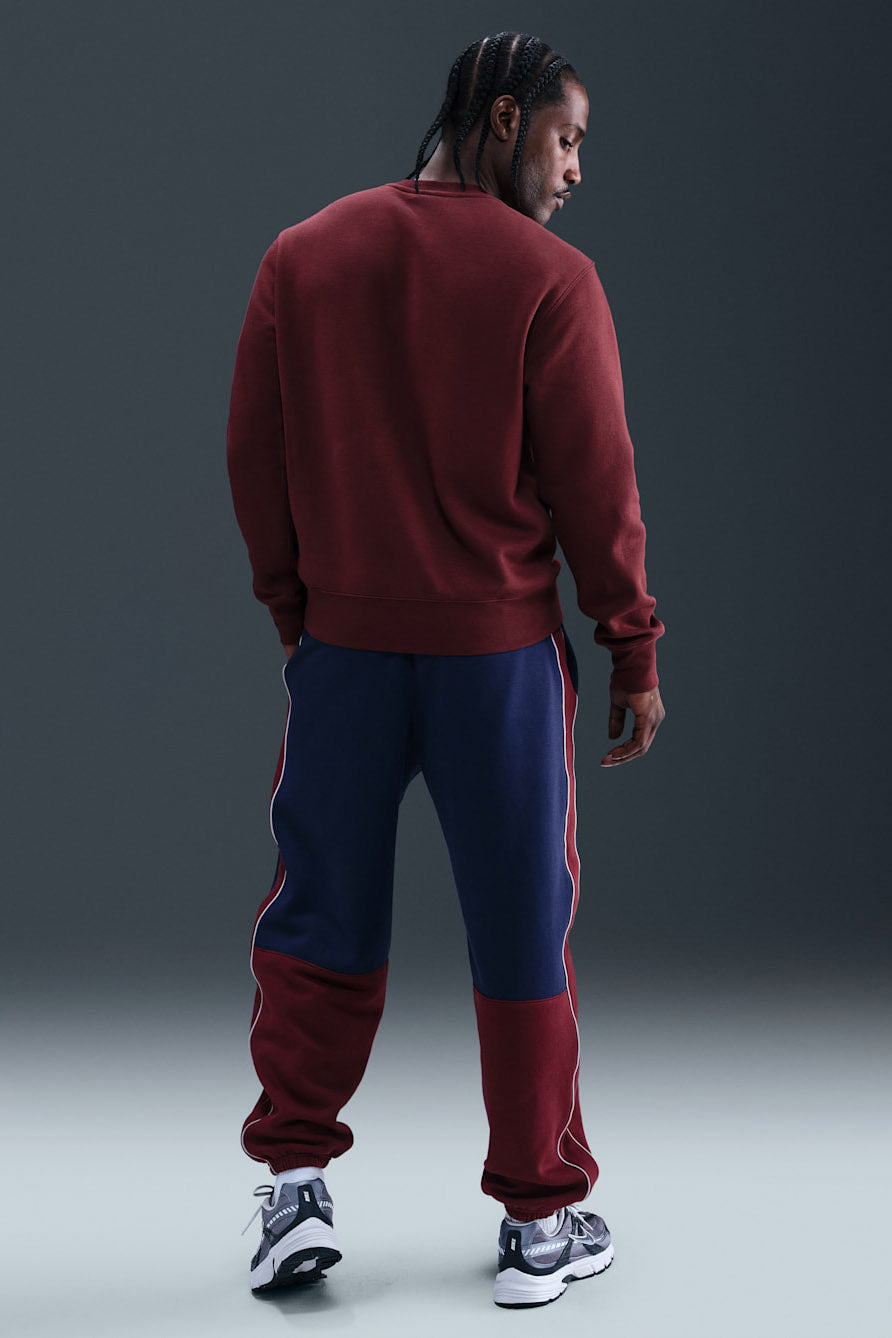 Sportswear Club Sweatshirt - Dark Team Red