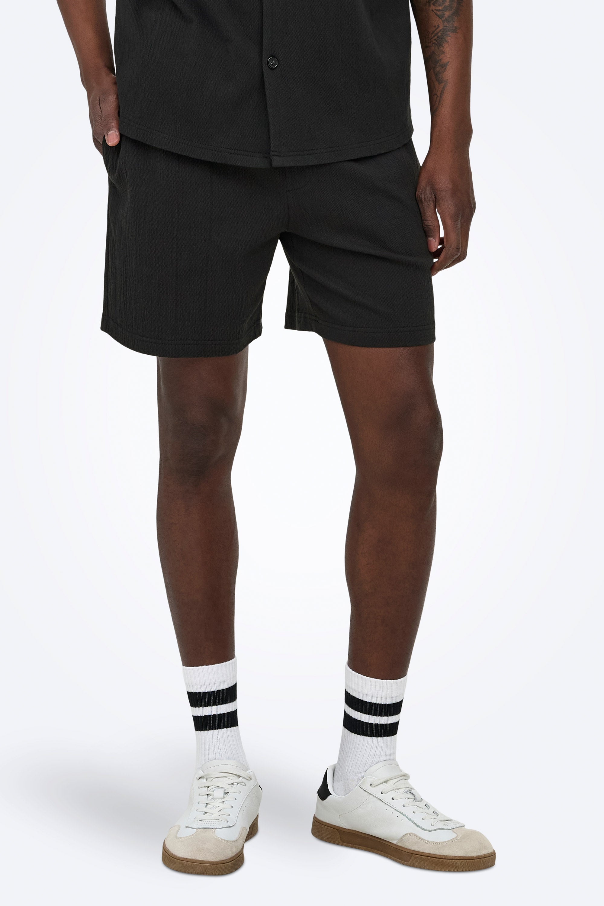 ONSEDDIE Strukturierte Stoffshorts - Black