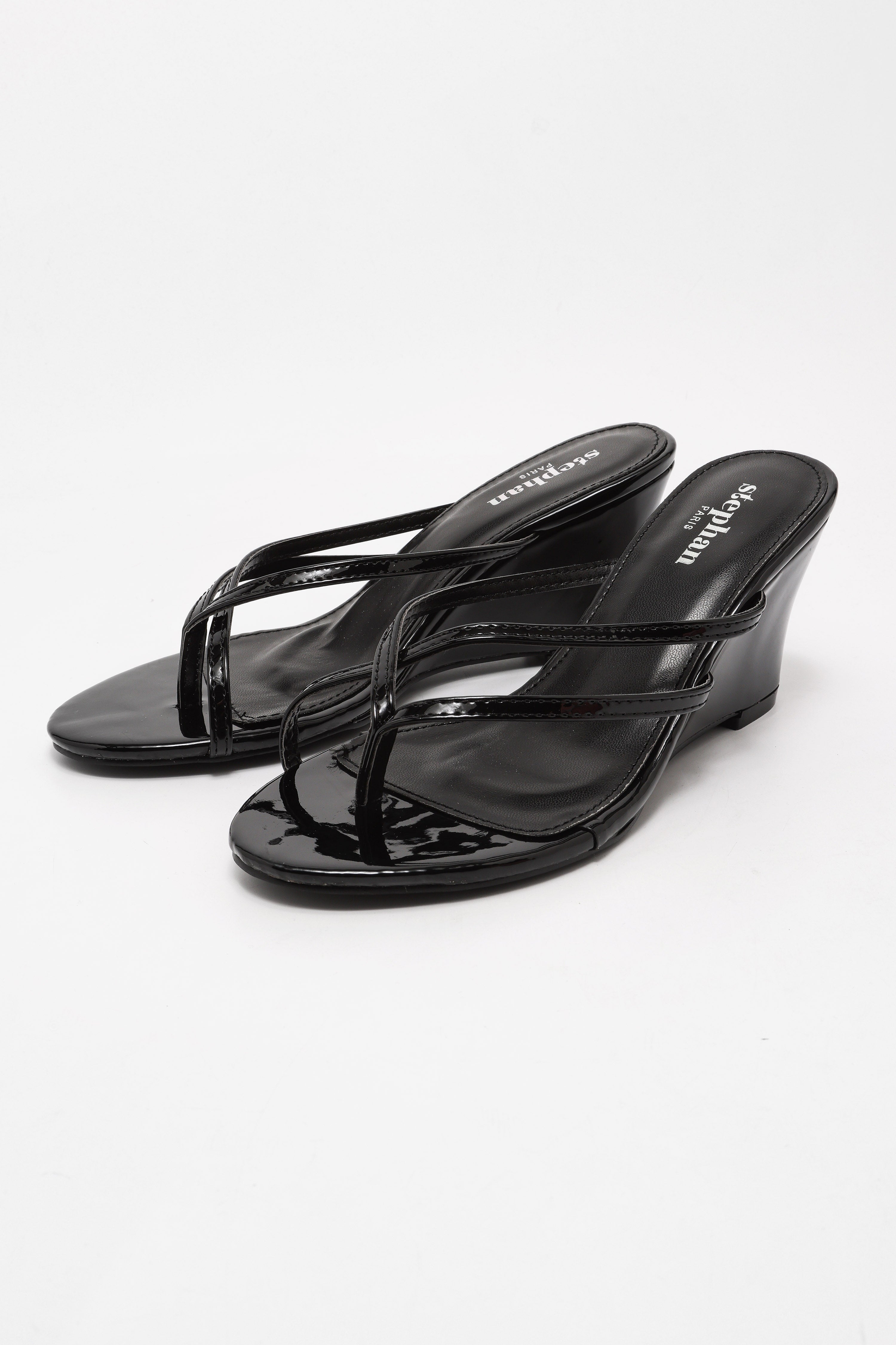 Lack Mules mit Keilabsatz - Black