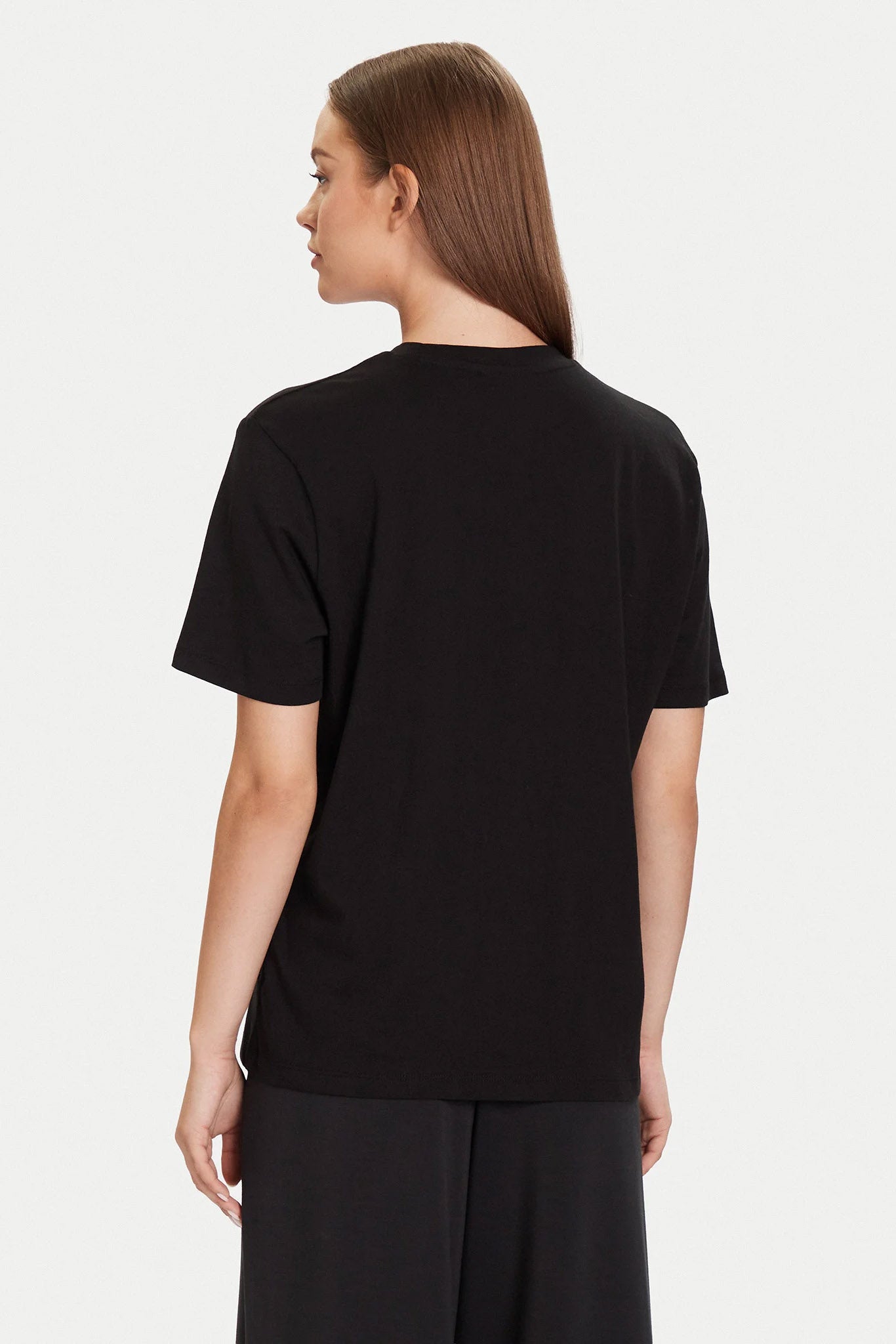T-Shirt - Jet Black