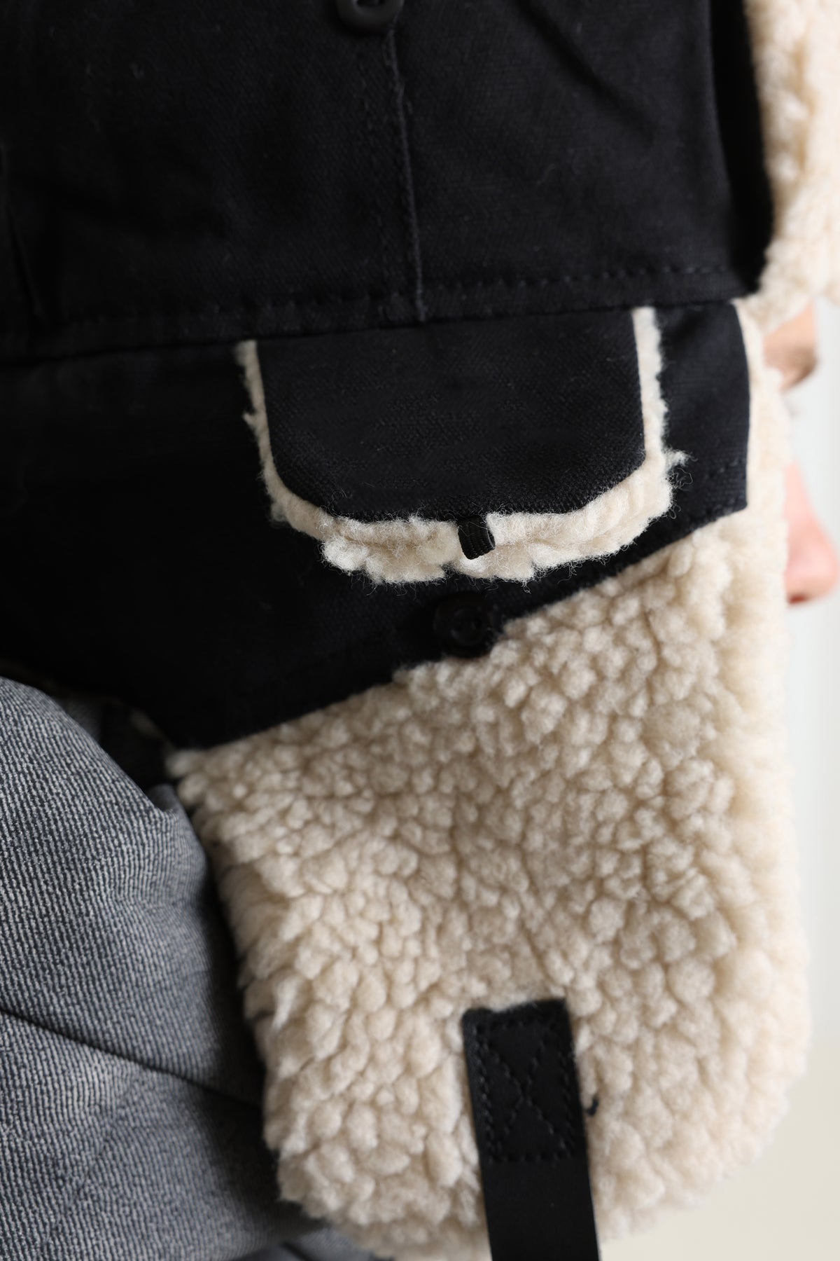 Trapper Beanie - Black + Light Beige