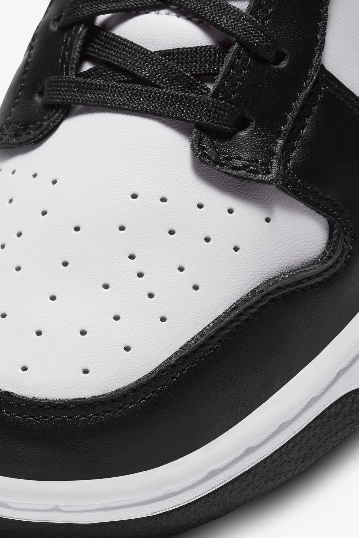 Dunk Retro sneakers - White + Black
