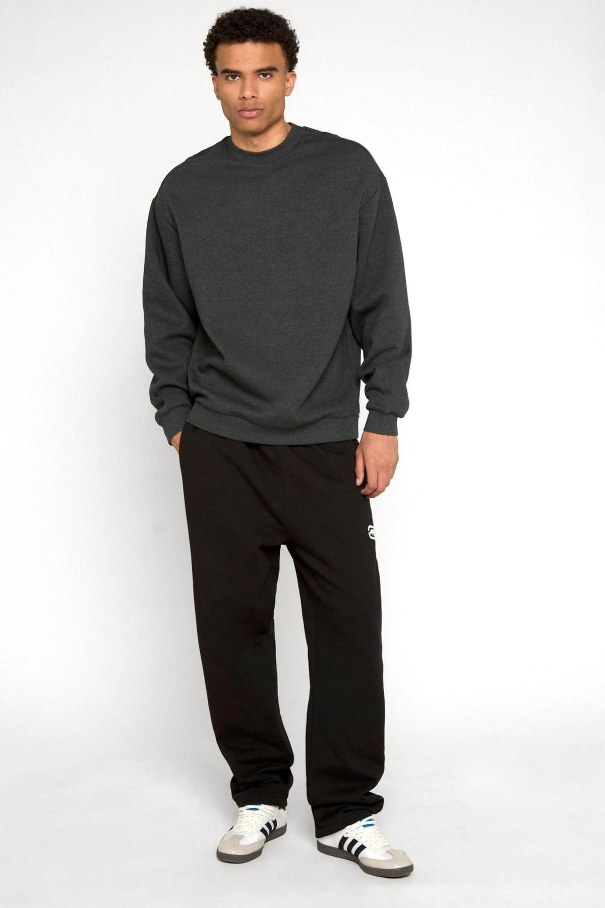 Fluffy Sweatshirt - Charcoal Heather
