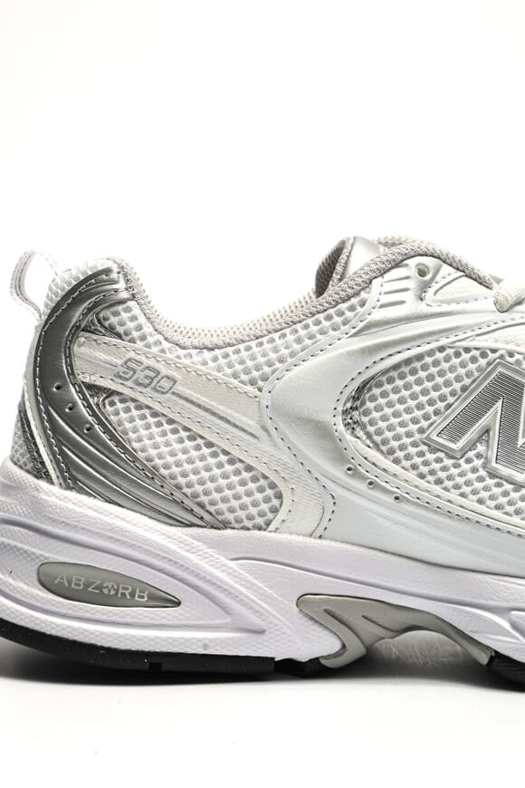 MR530 Sneaker - White + Silver