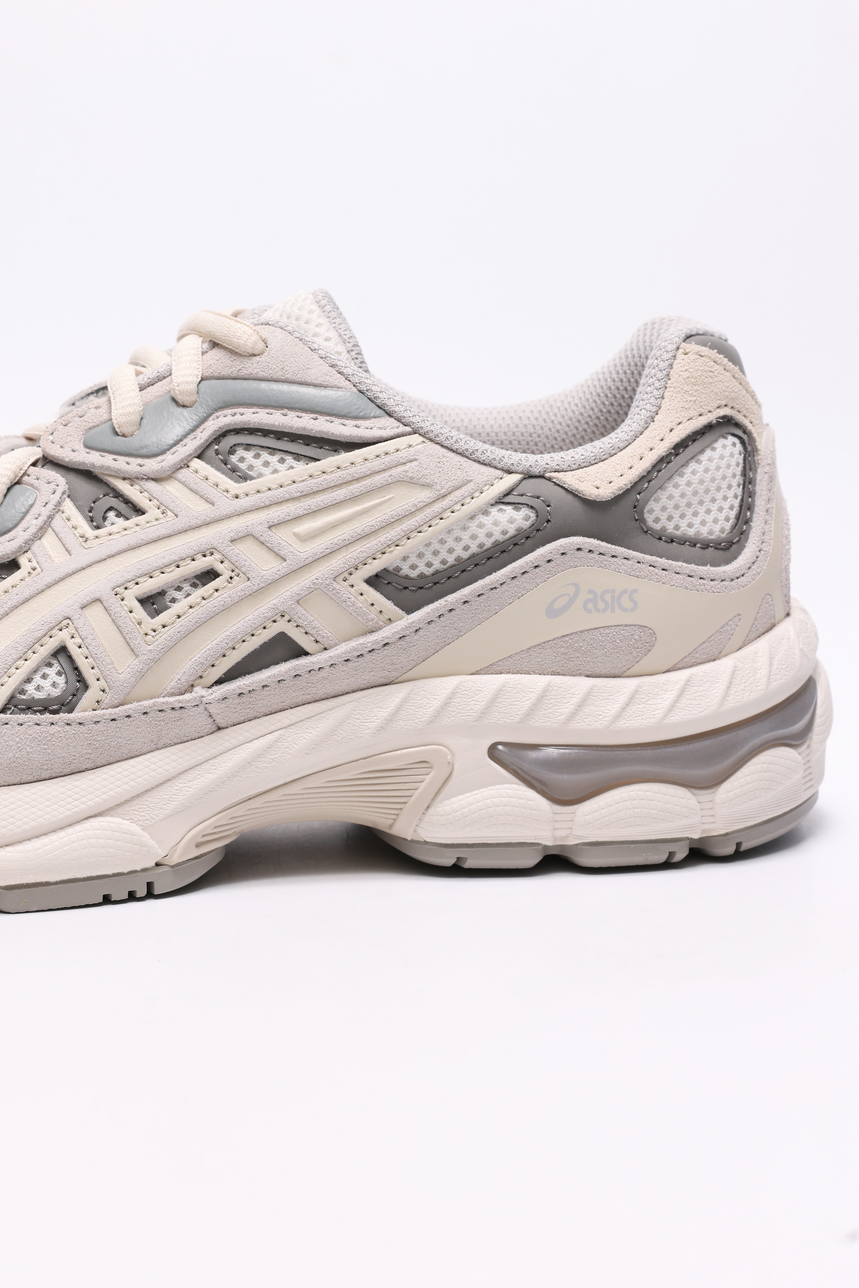 GEL-NYC Sneaker - Cream + Oyster Grey