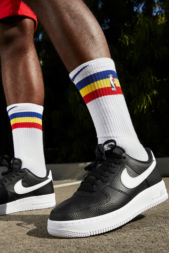 Air Force 1 '07 Sneaker - Black + White