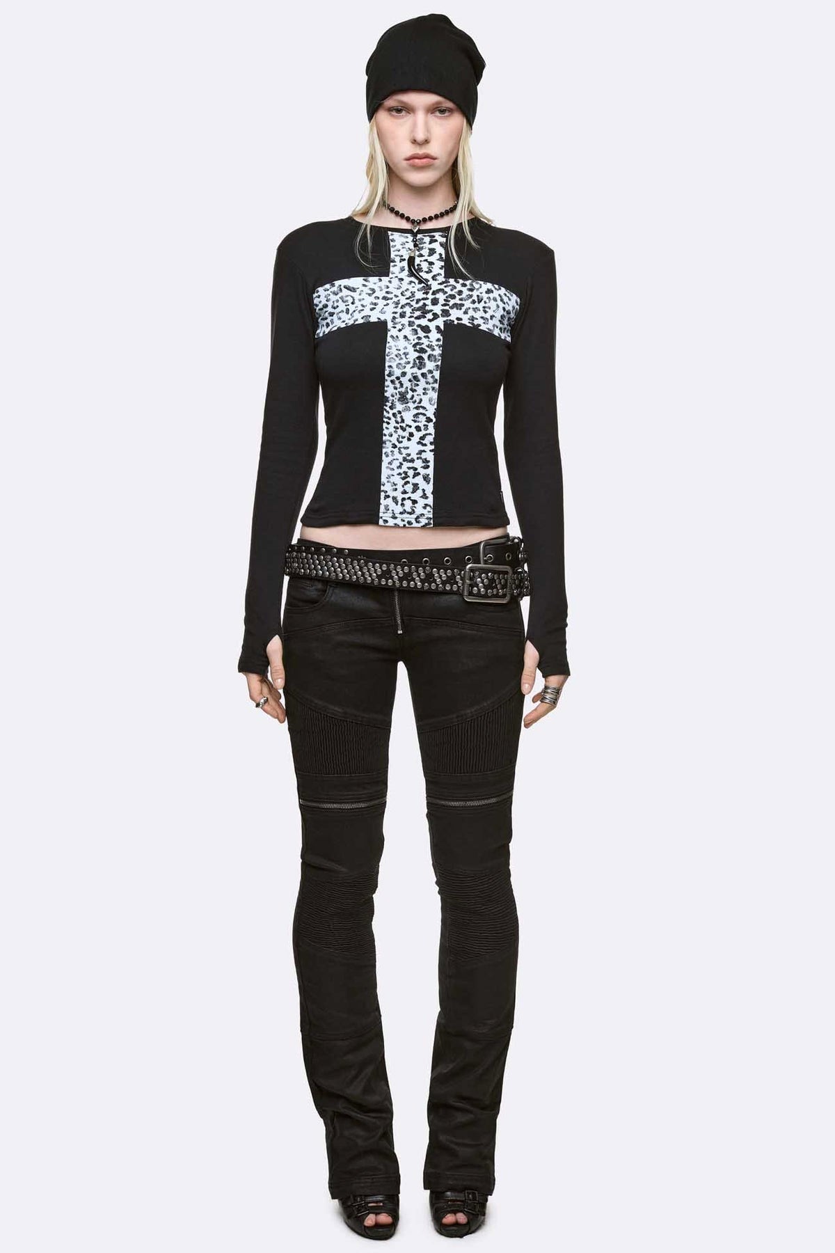 Feral Cross Langarmshirt - Black