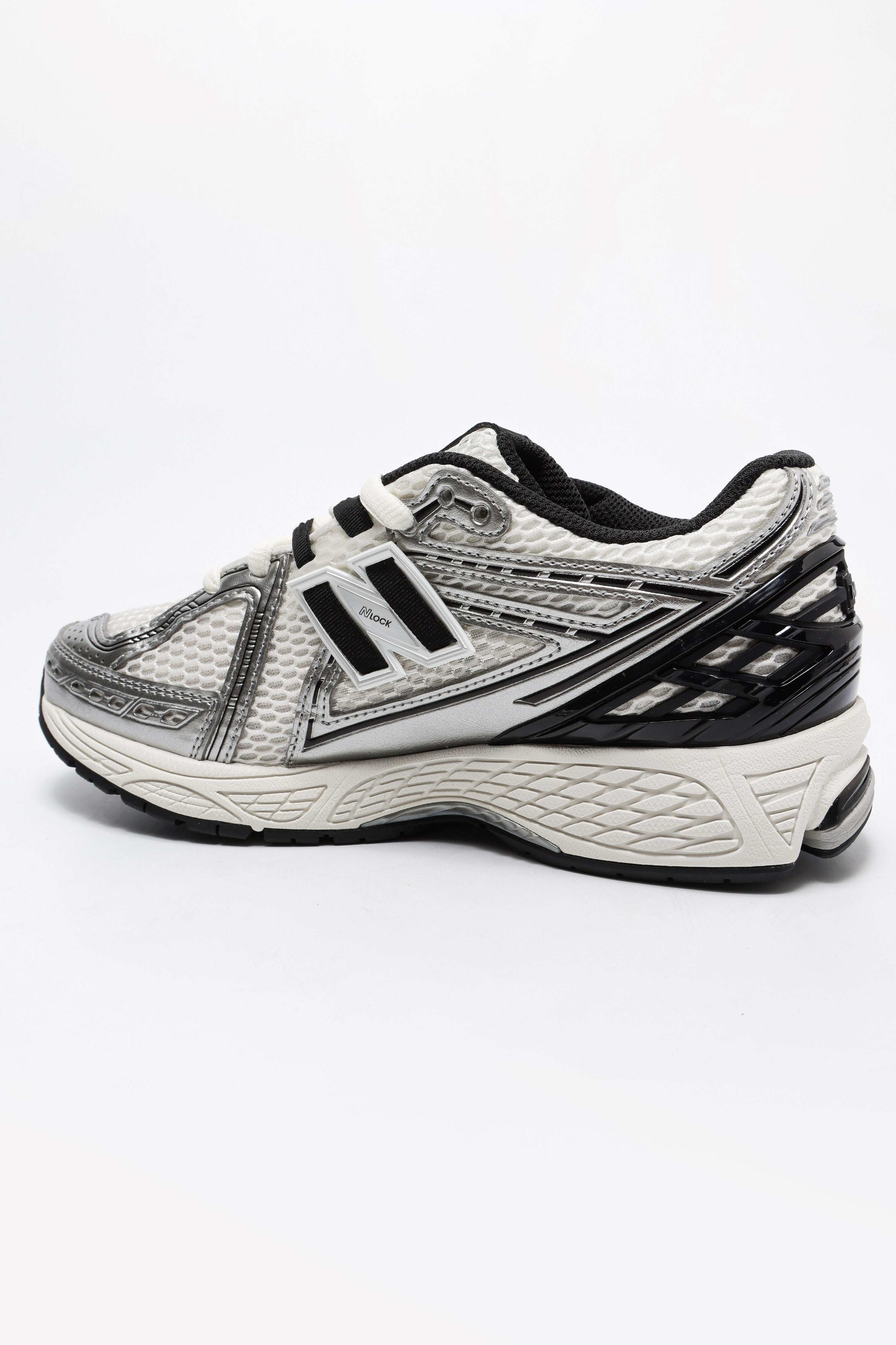 M1906 Sneaker - Sea Salt + Silver Metallic + Black