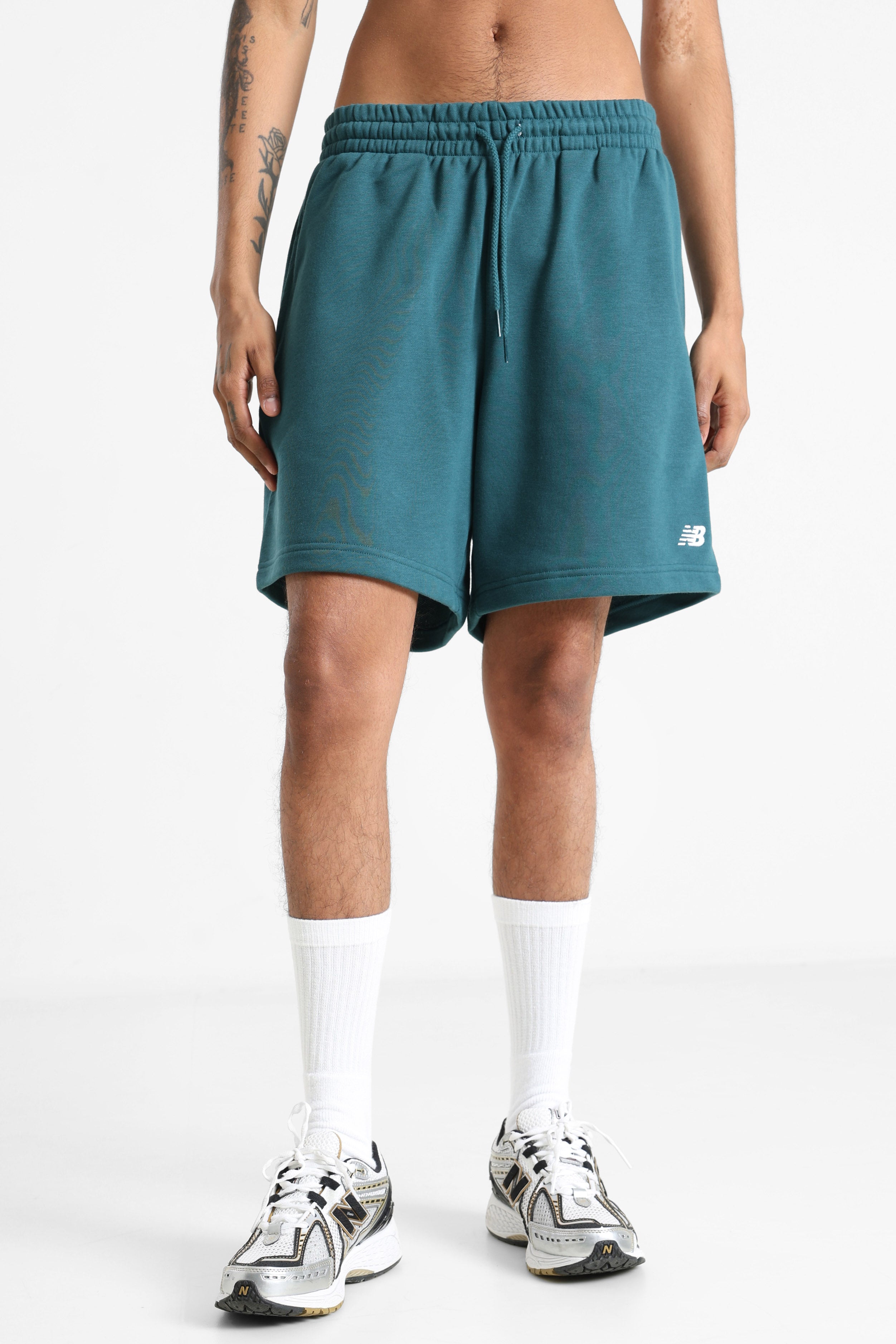 Sport Essentials Sweatshorts - Medusa Green