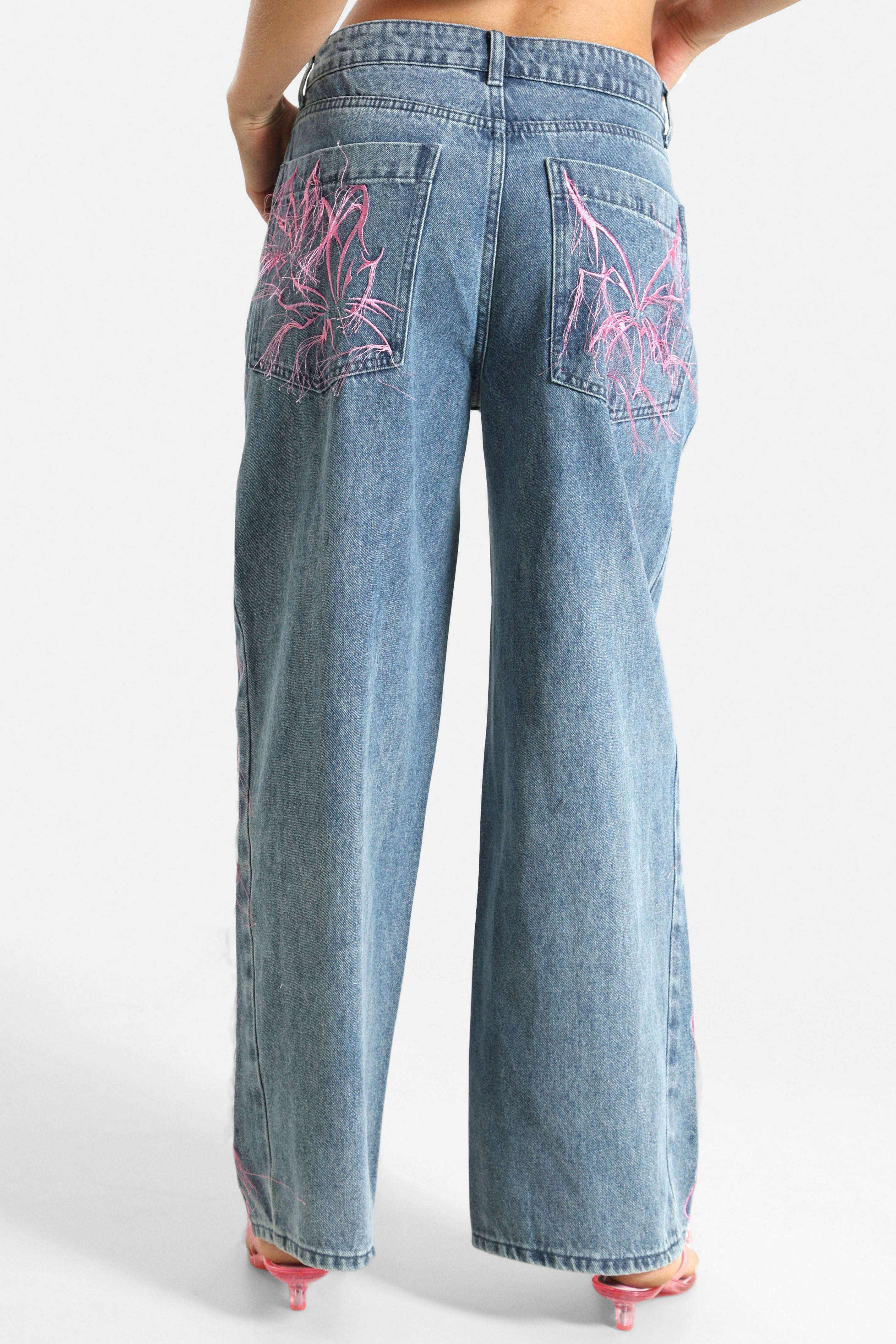 Baggy Fit Jeans - Dunkelblau + Rosa