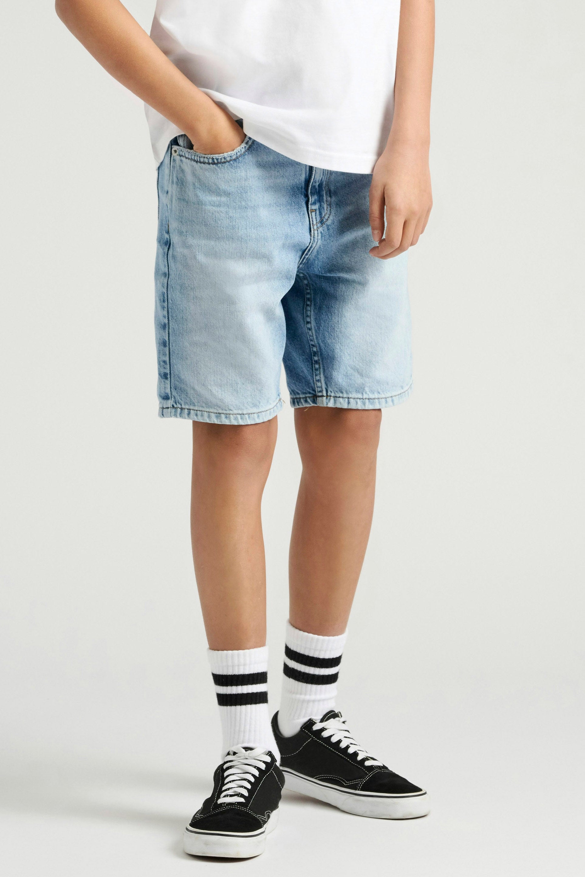 OSJEDGE Jeansshorts - Light Blue Denim