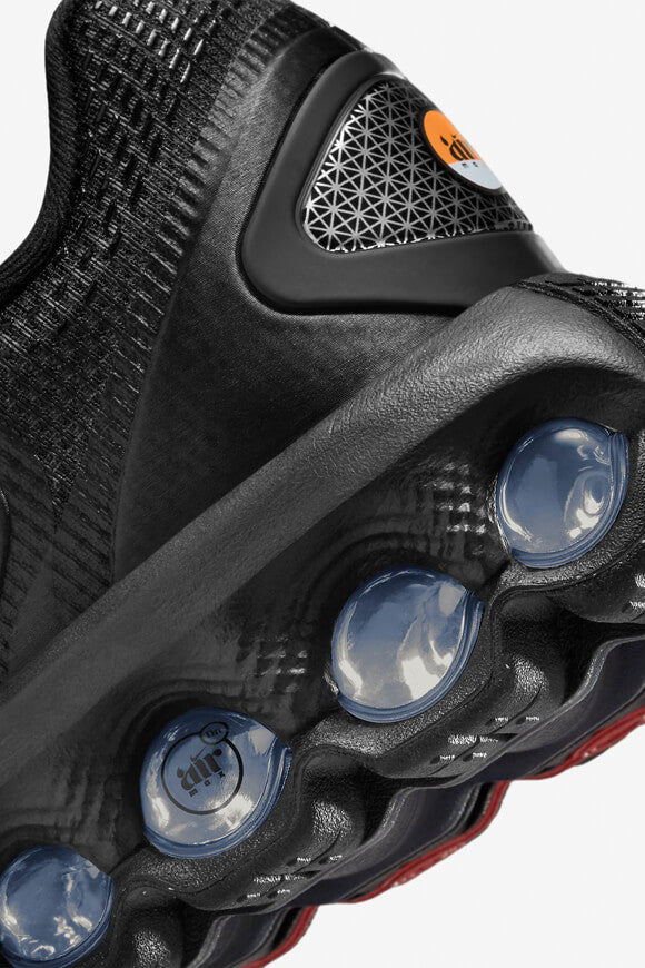 Air Max Dn Sneaker - Black