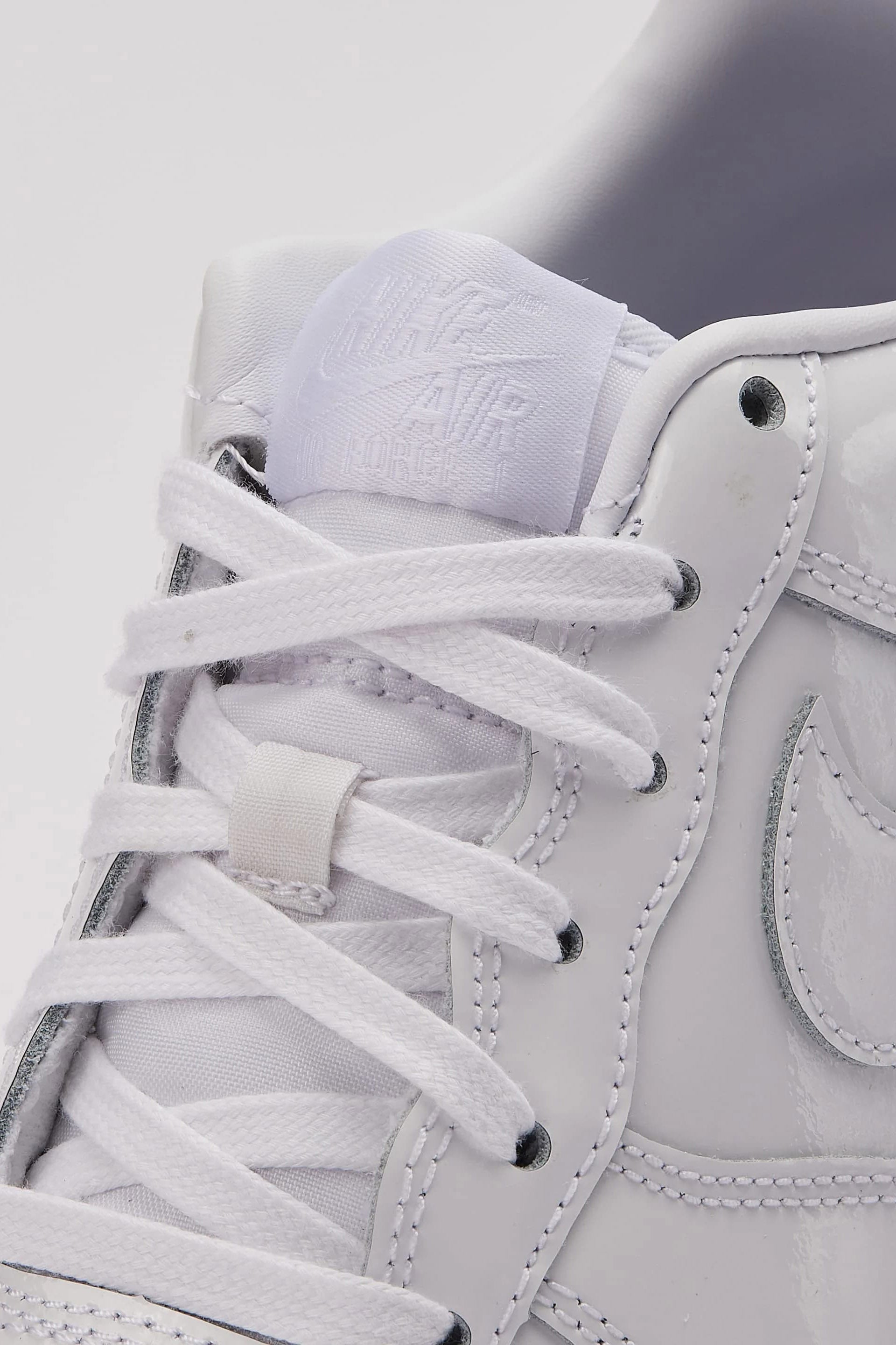 Air Force 1 Lack Sneaker - White