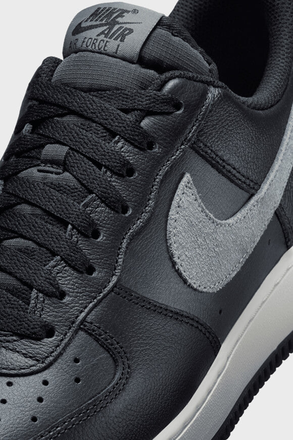 Air Force 1 '07 LV8 Sneaker - Black + Smoke Grey
