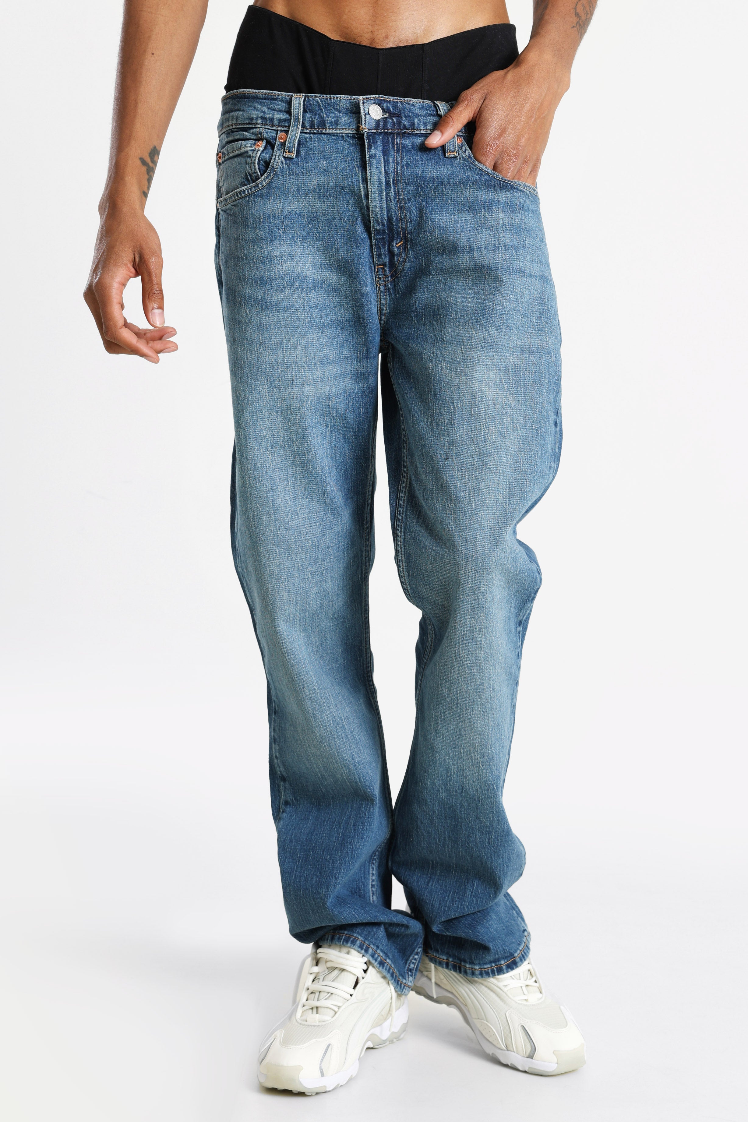 527™ Slim Bootcut Jeans L32 - Blue Tunes
