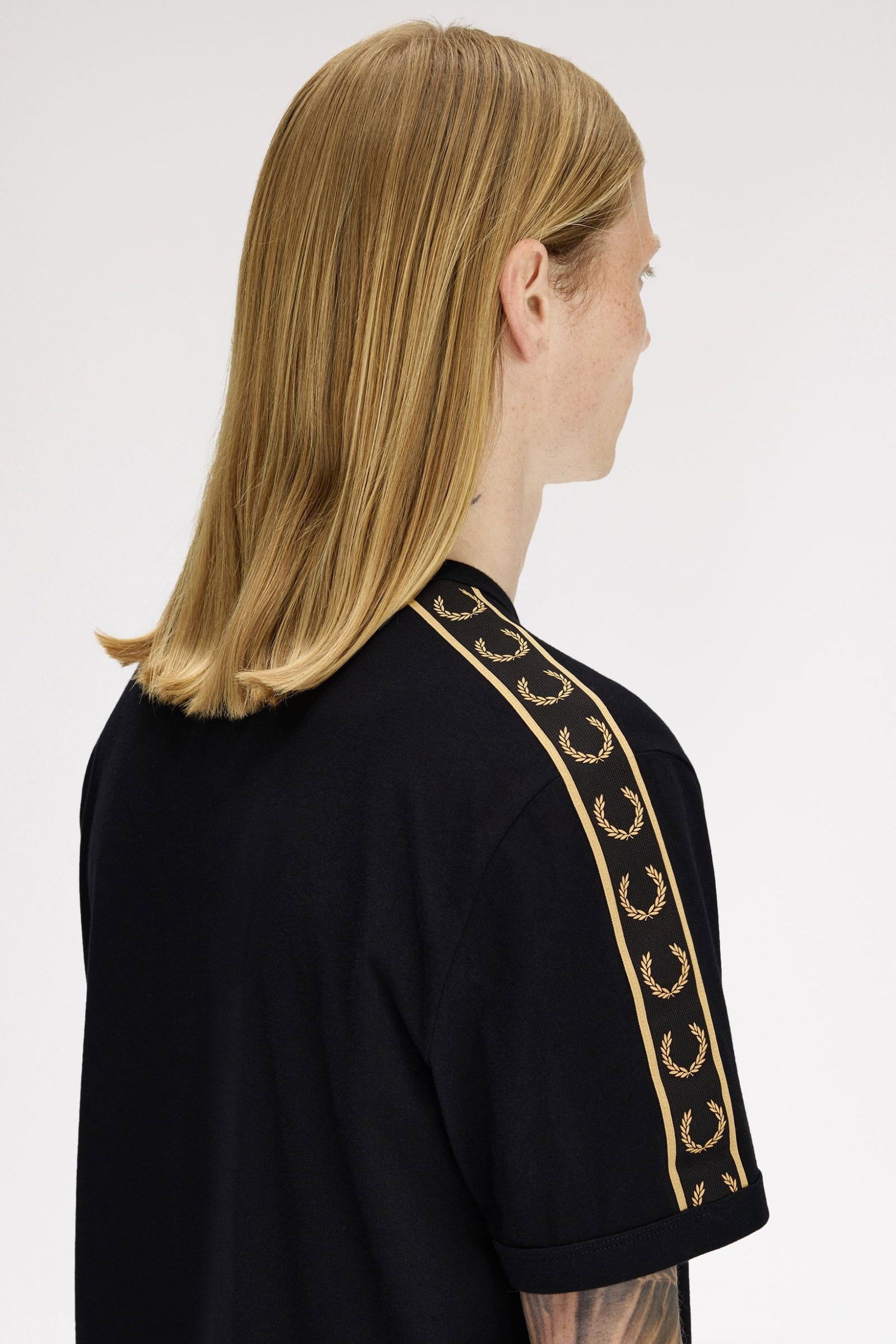 Contrast Tape Ringer T-Shirt - Black