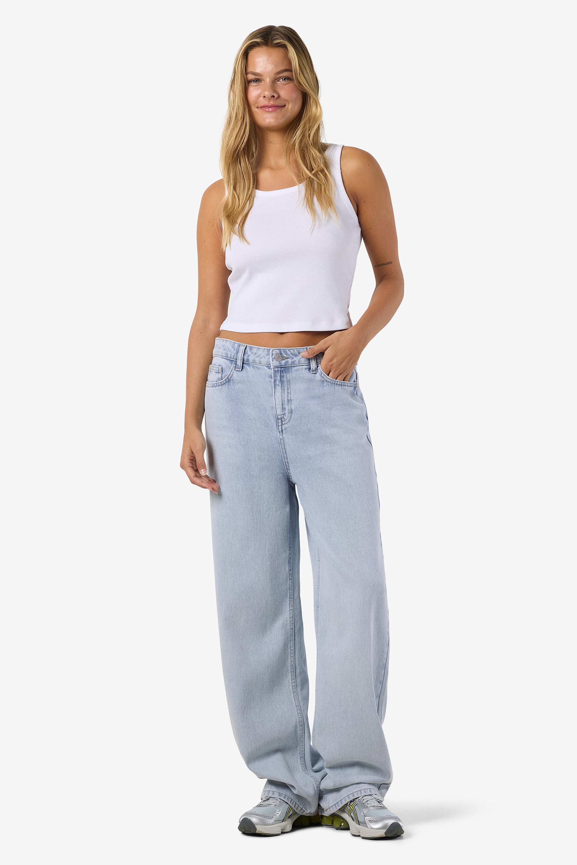 NMALEXA Regular Fit Jeans L34 - Light Blue