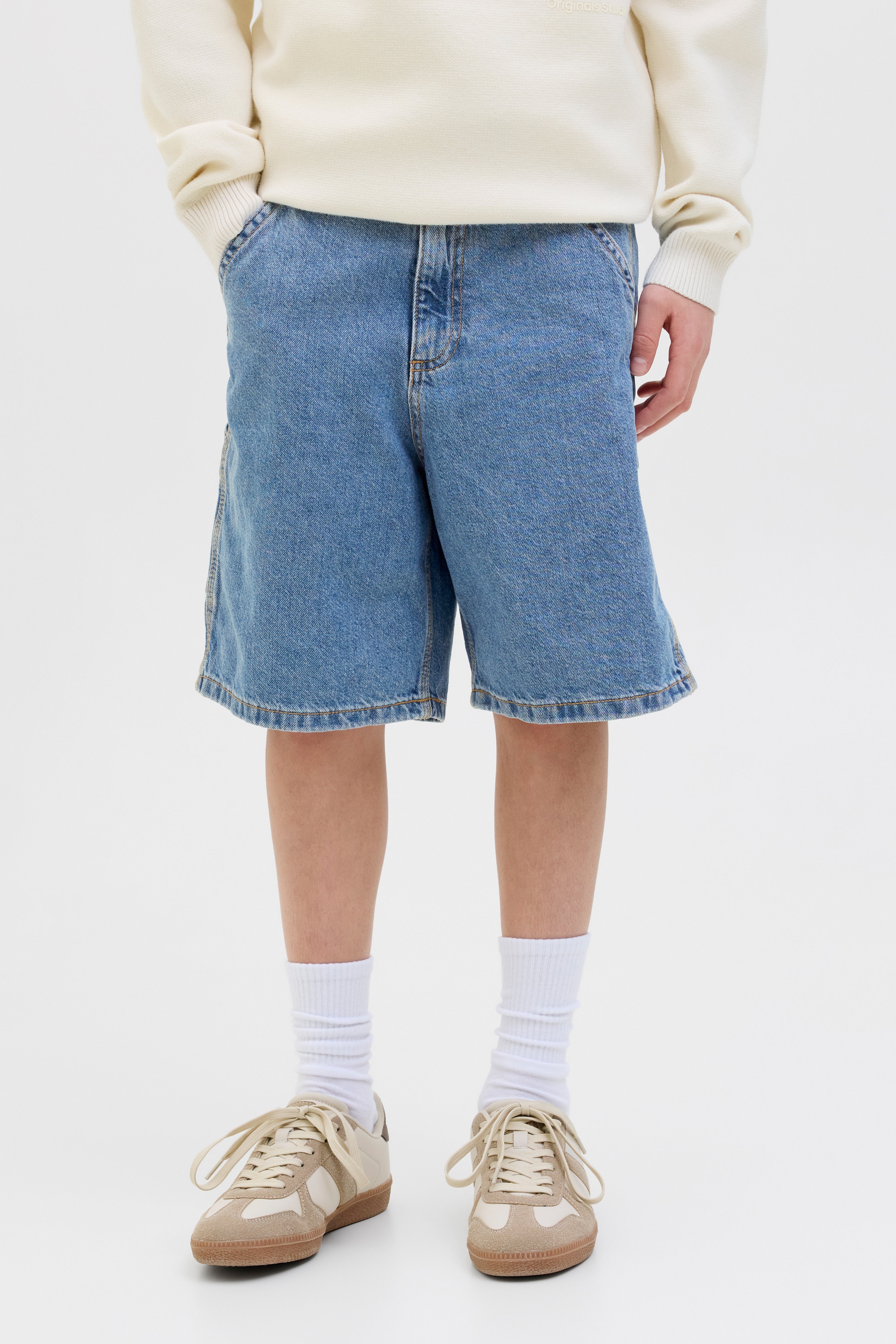 JJITONY JJCARPENTER loose fit denim shorts - Blue Denim