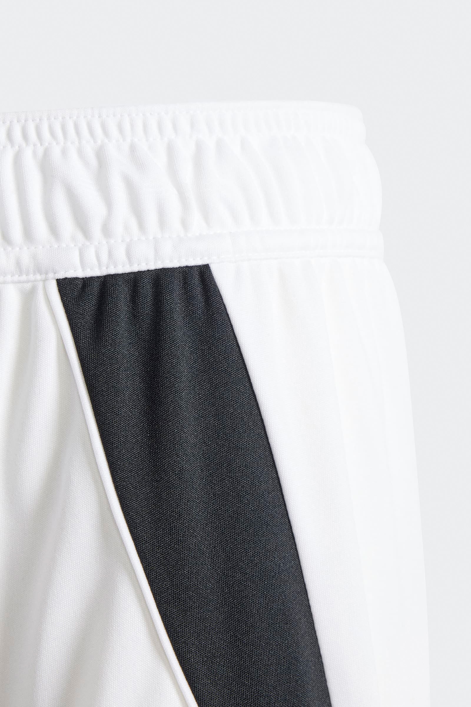 Tiro 24 Trainingsshorts - White