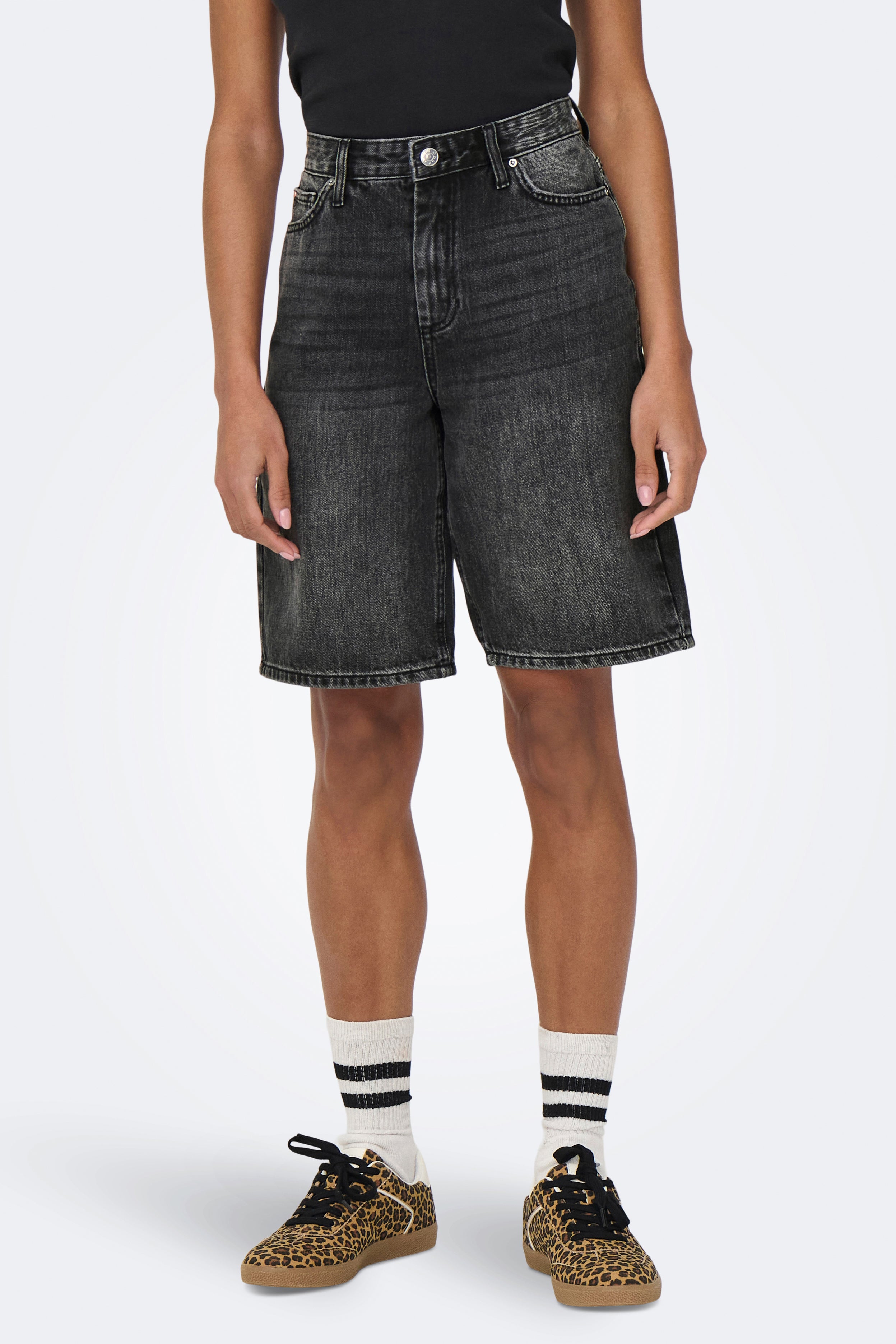 ONLSONNY denim shorts - Washed Black