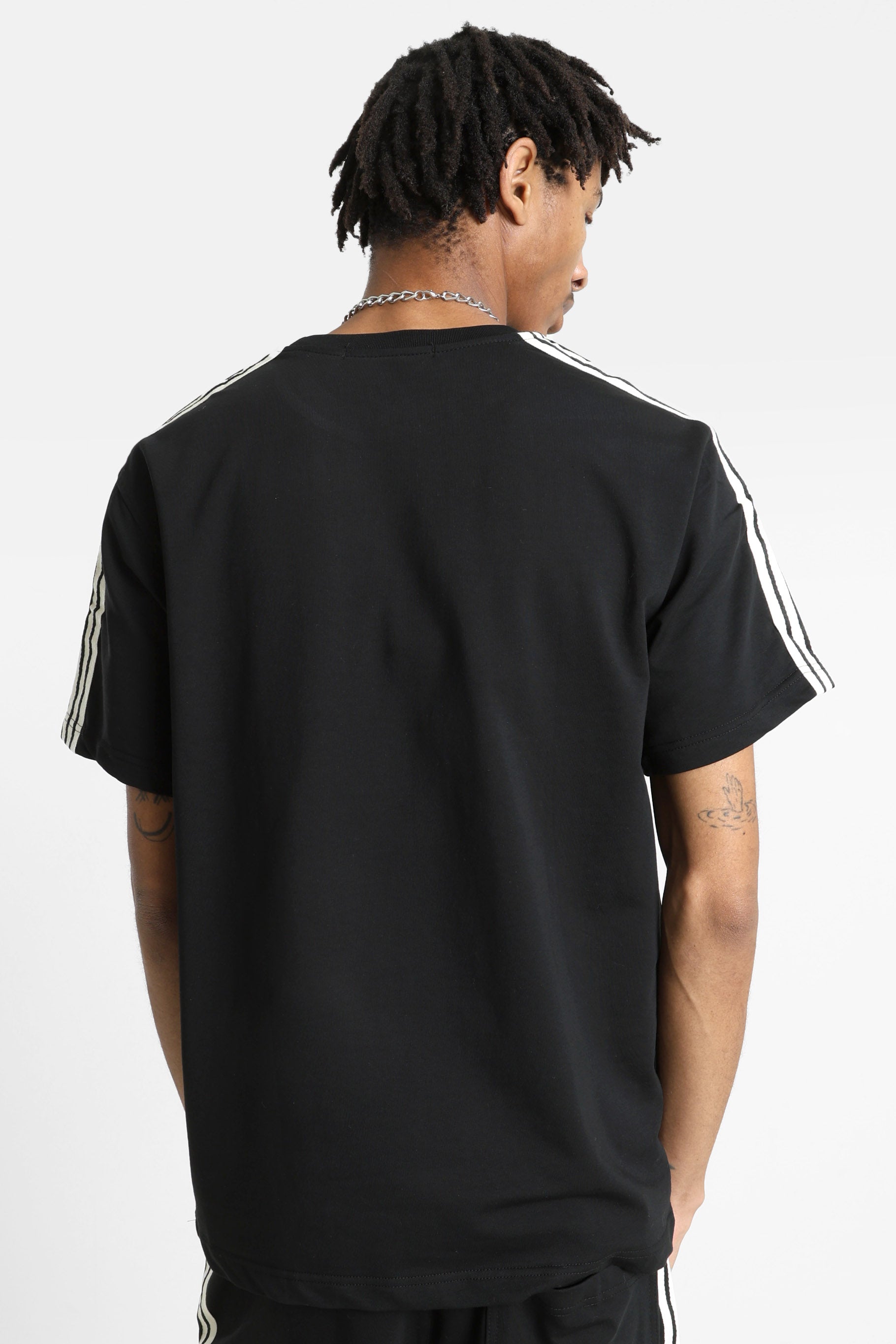 T-Shirt - Black