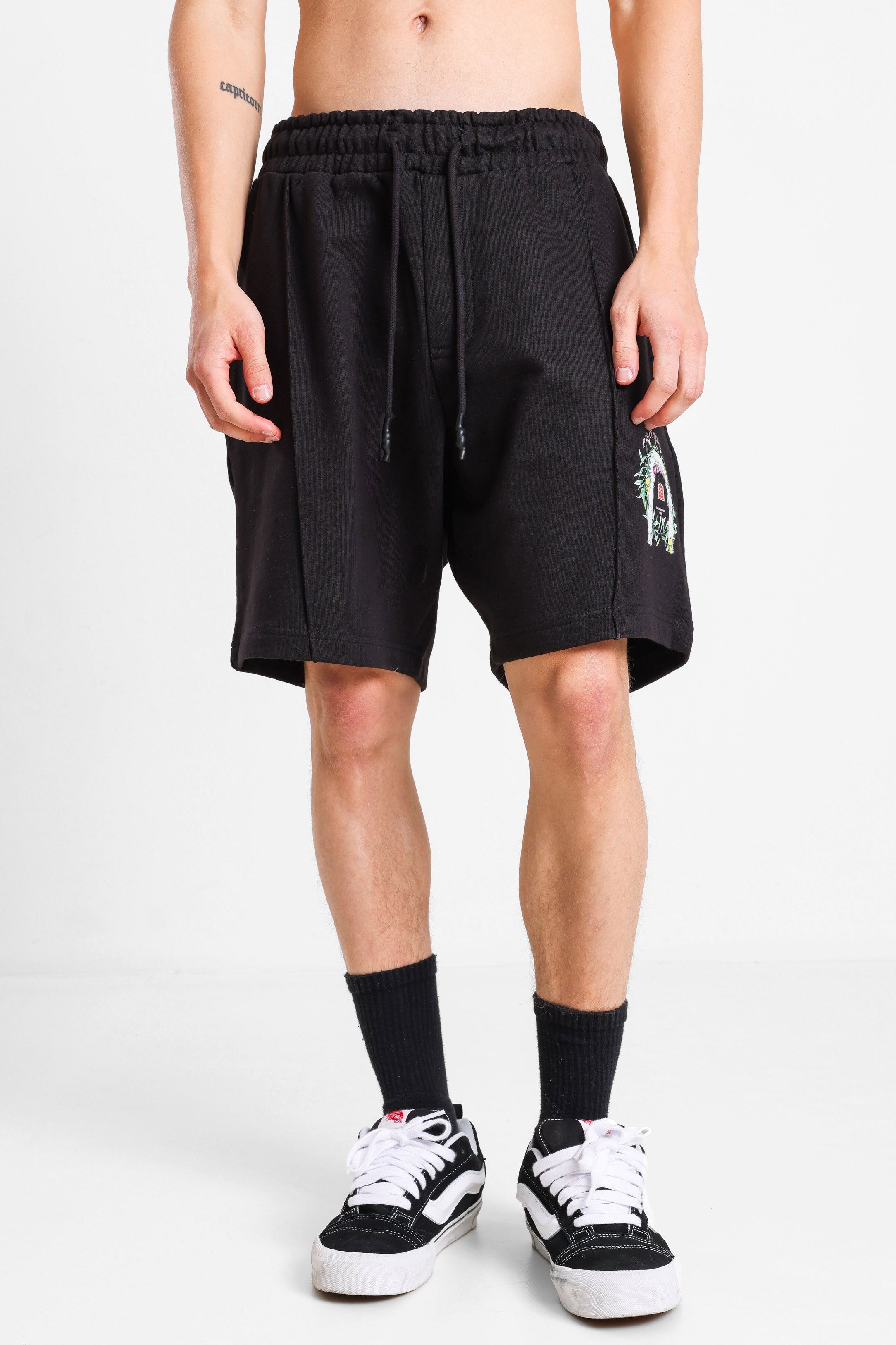Cascade Sweatshorts - Black