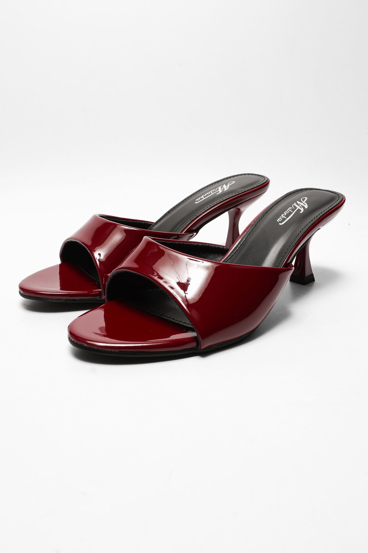 Patent mules - Bordeaux