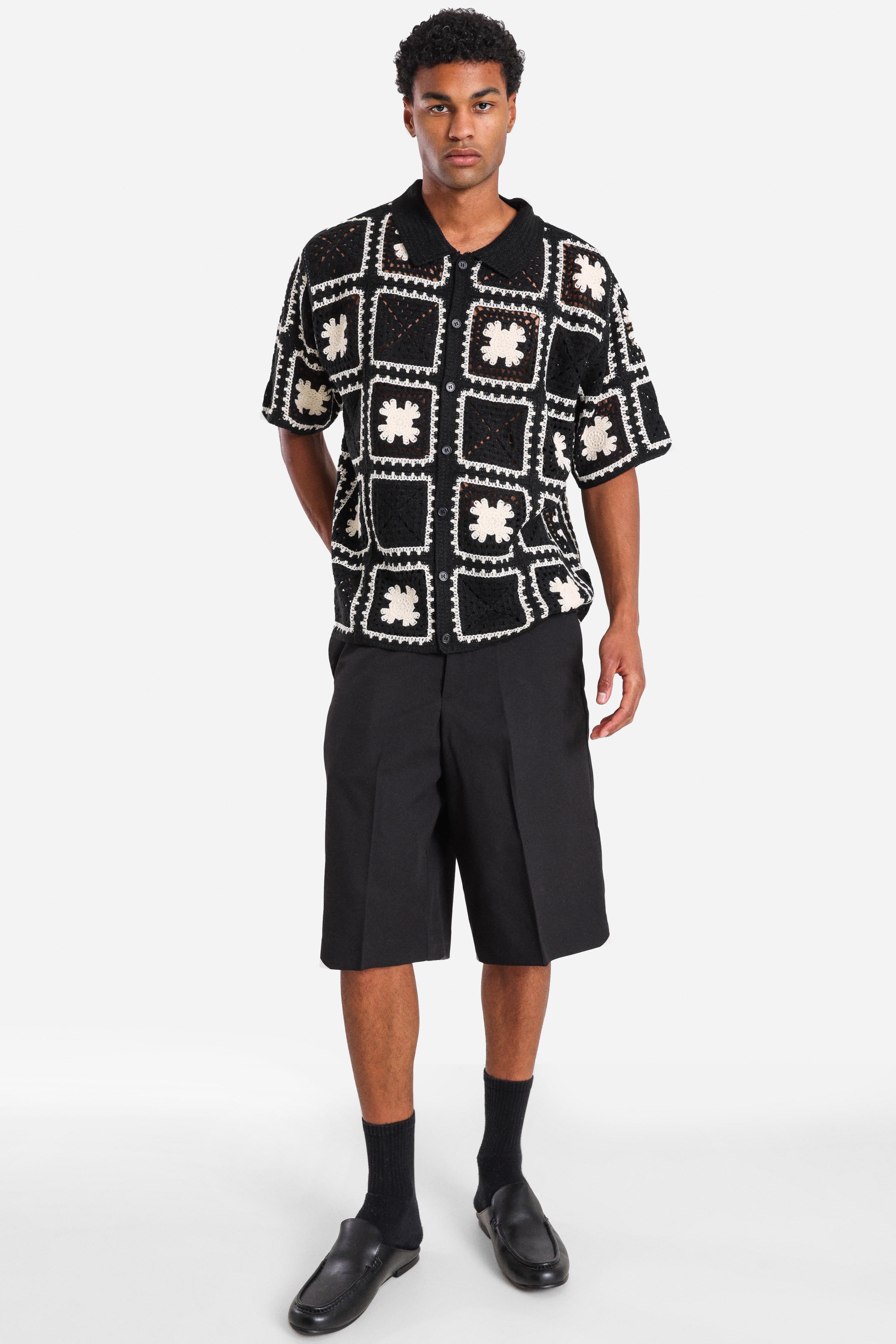 Häkelhemd - Black + White