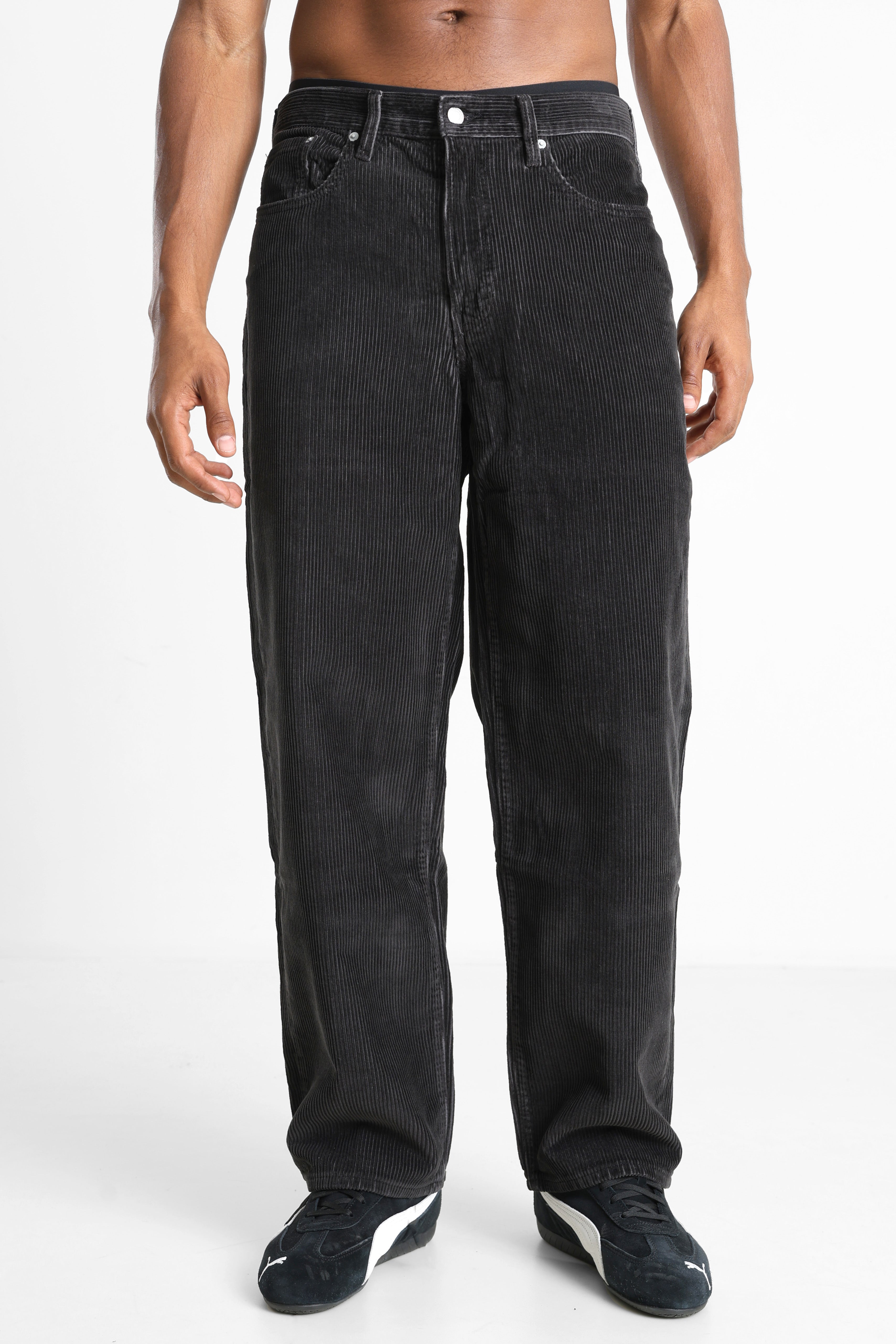 578™ Baggy Fit Cordhose L32 - Black