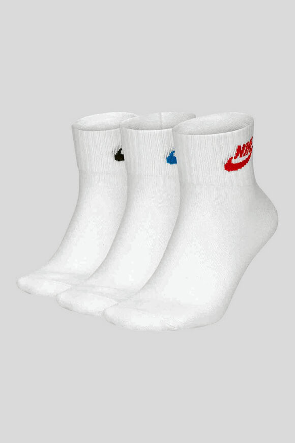 Three-pack of socks - white