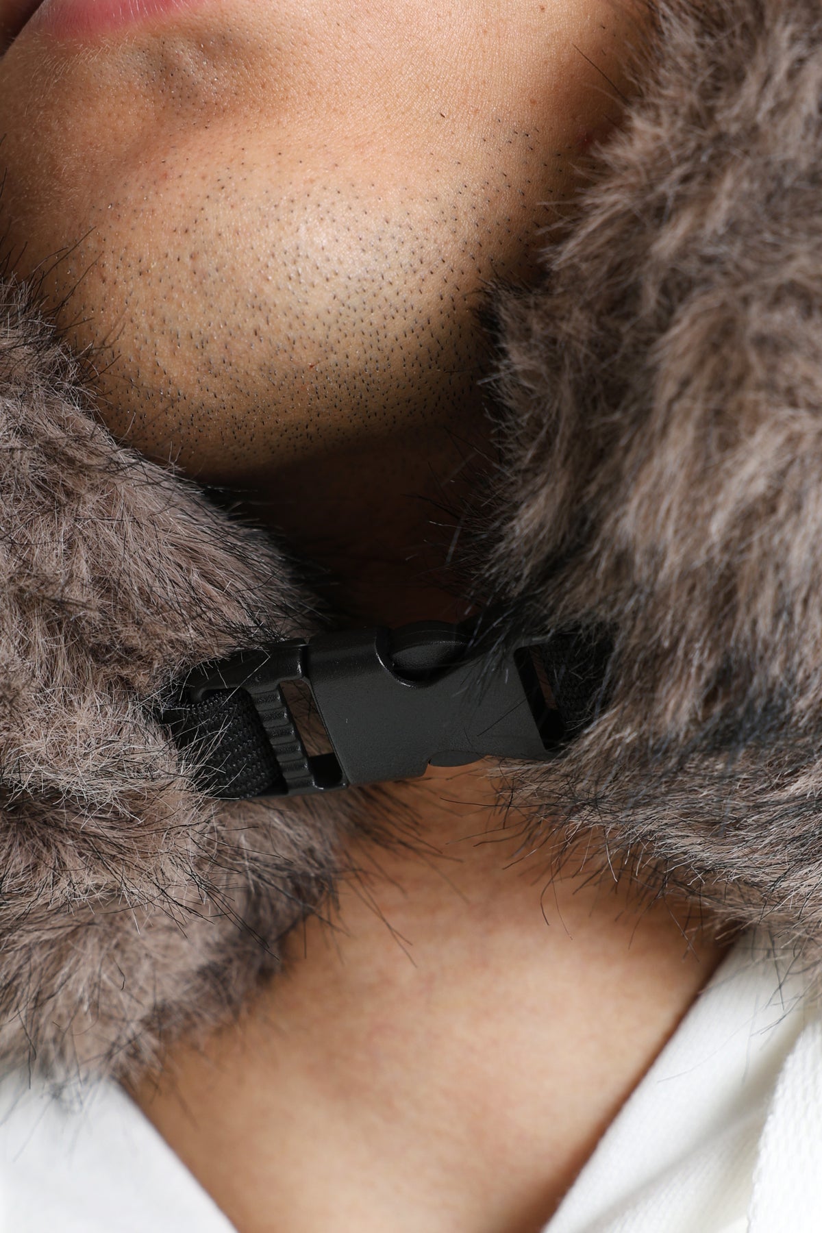Trapper hat in synthetic fur - Grey + Black