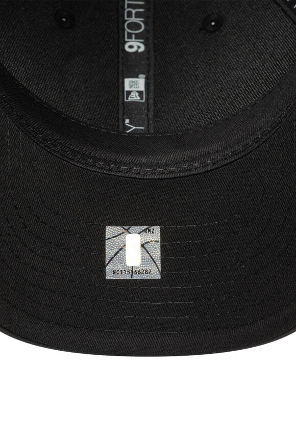 9Forty Kunstleder Cap / Snapback - Black