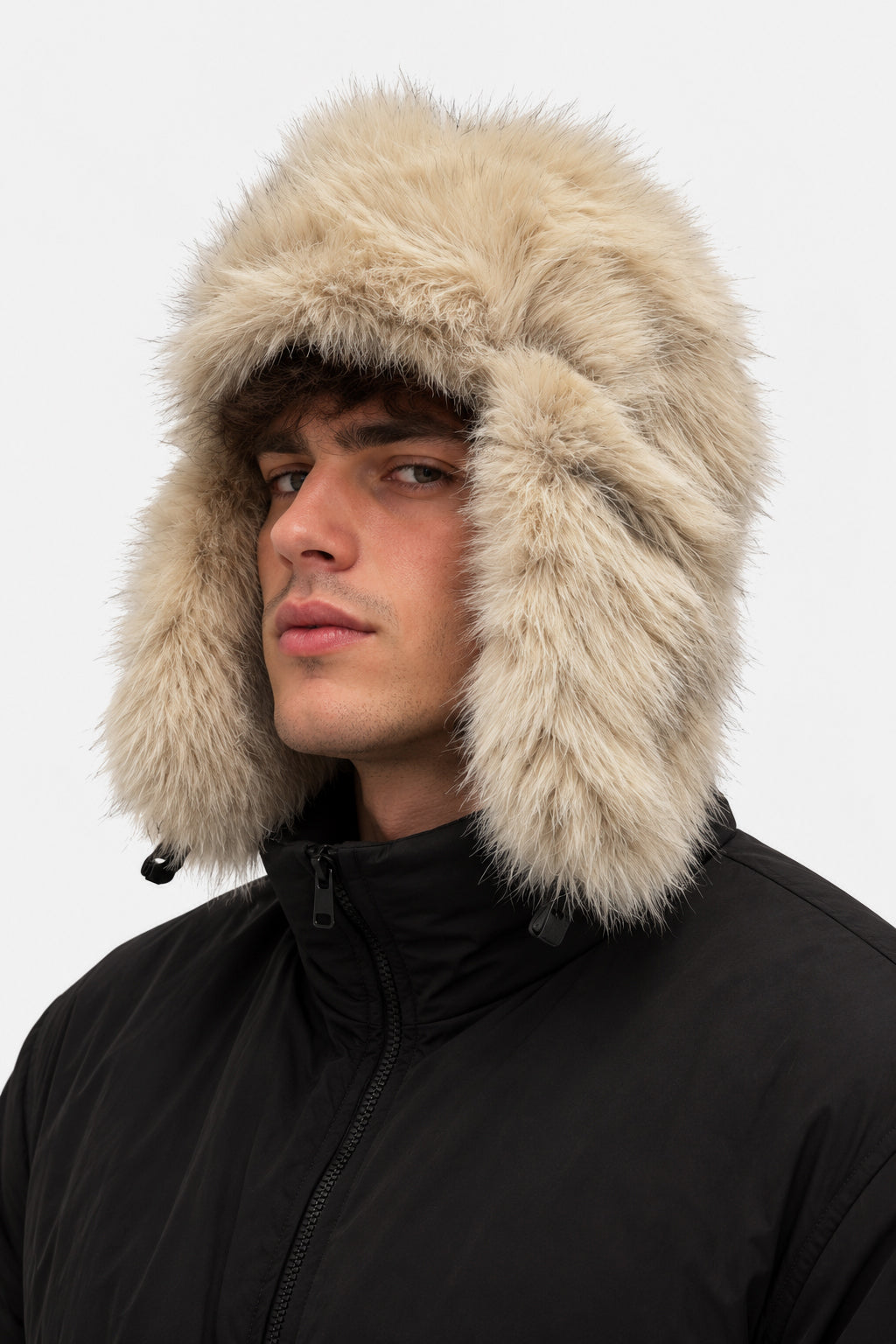Trapper hat in synthetic fur - Beige