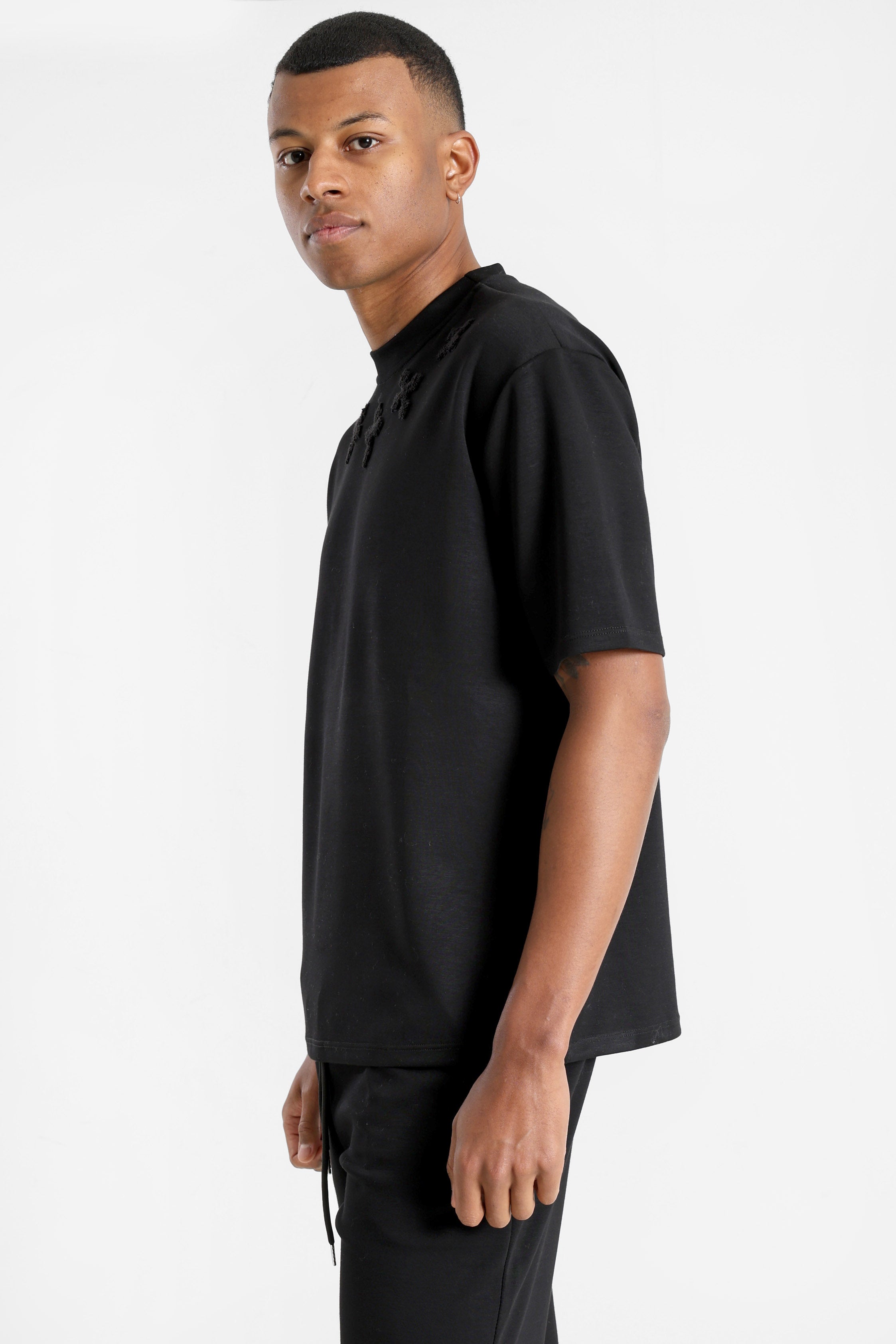 T-Shirt - Black