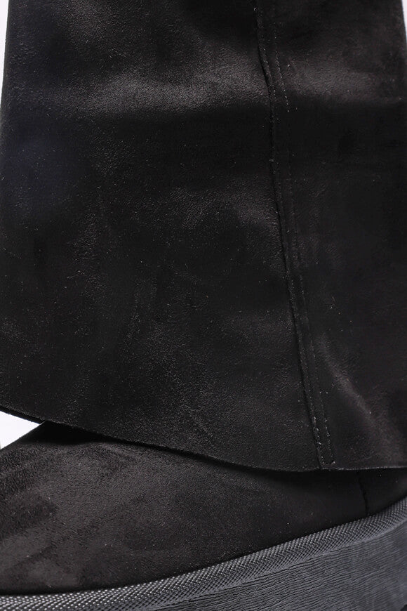 Gefütterte Plateau Stiefelette - Black