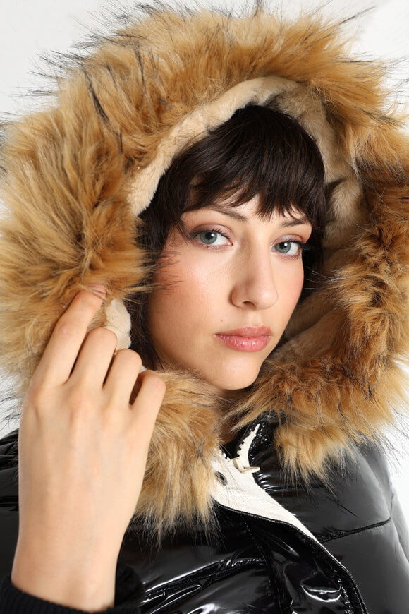 Vinyl Pufferjacke - Black