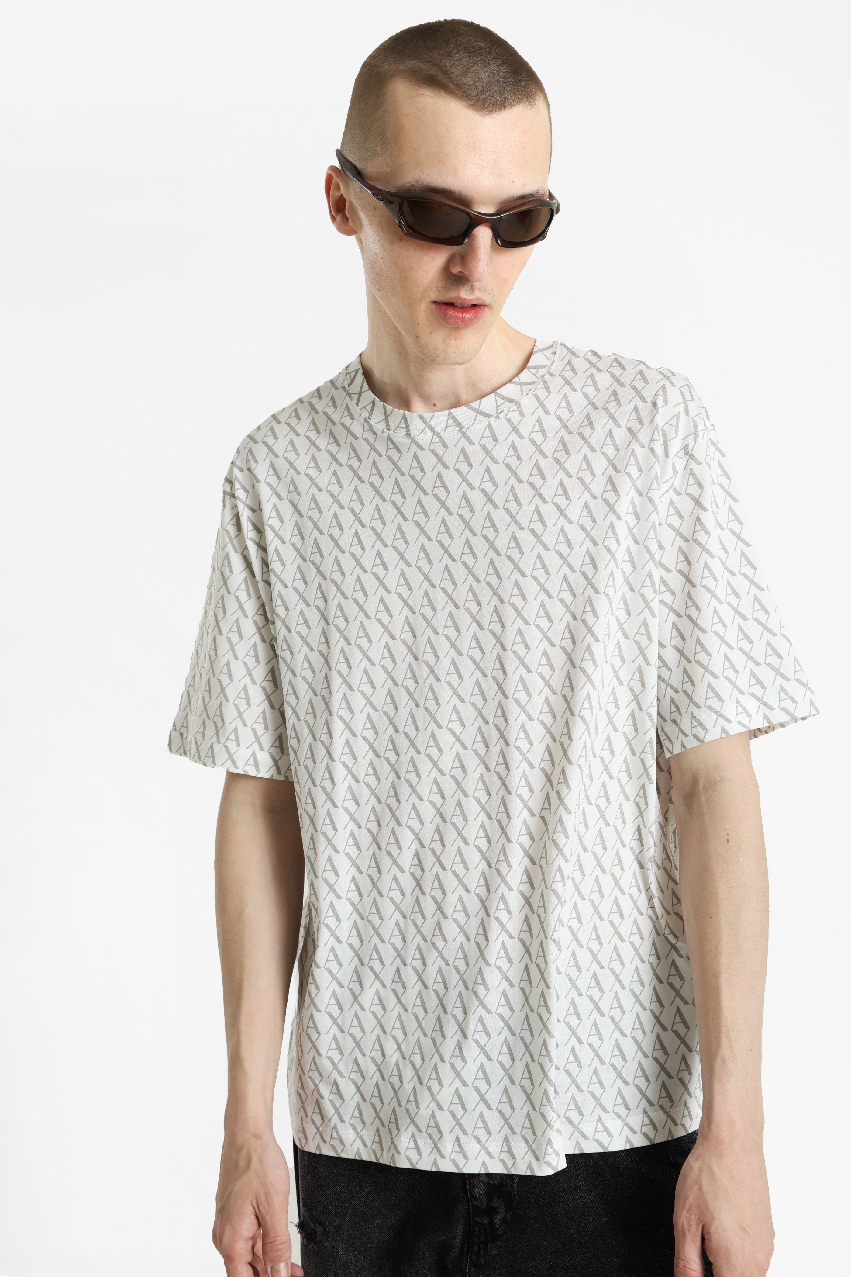 T-Shirt - Offwhite + Ash