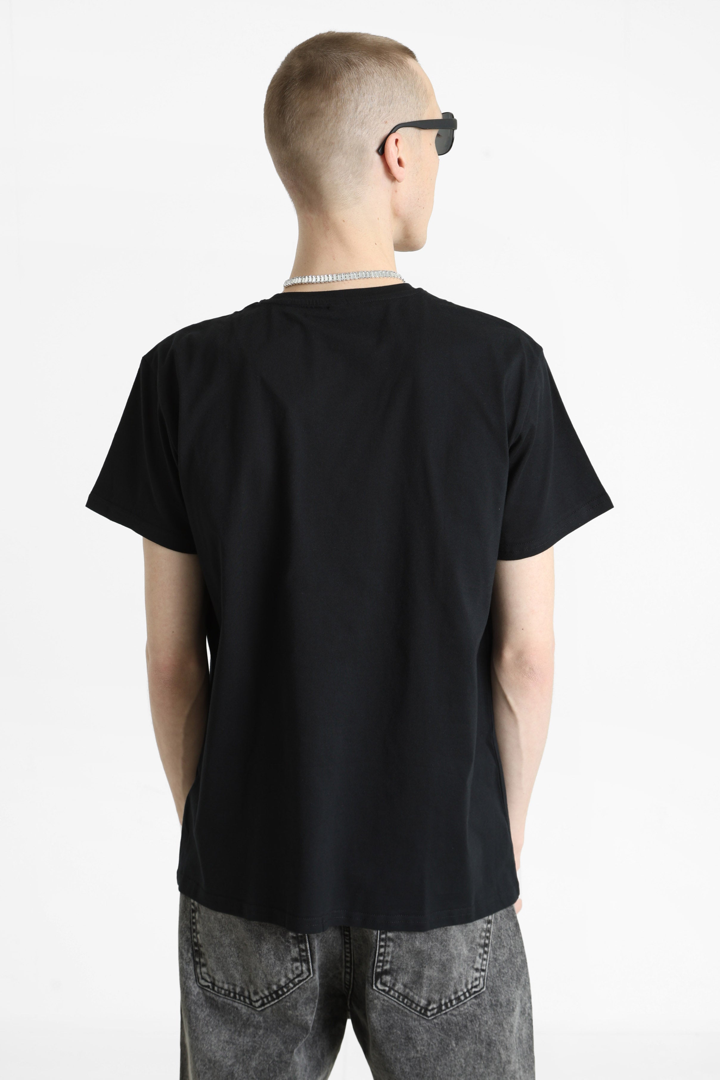 T-Shirt - Black