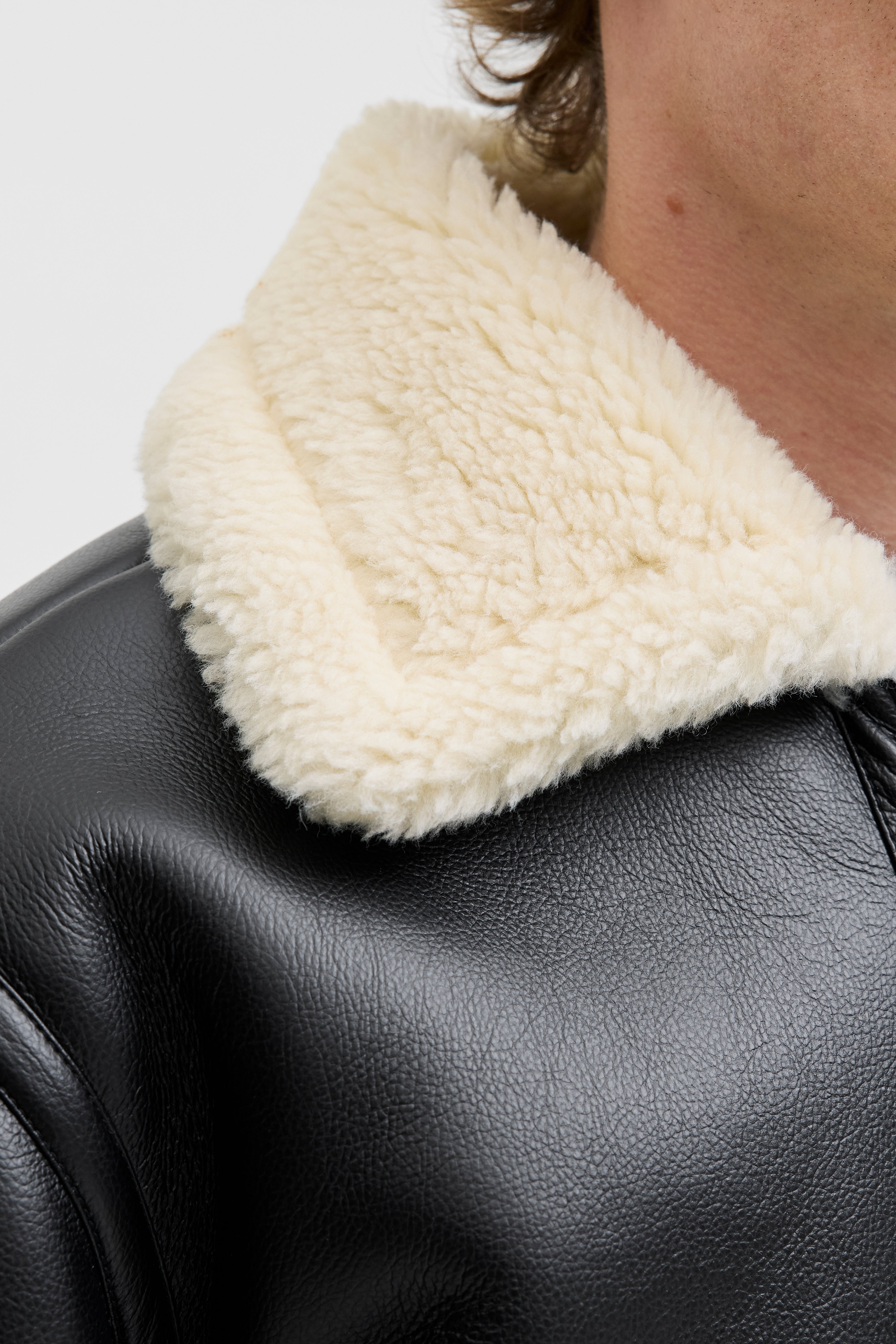 JORLIVERPOOL Aviator veste mouton retourné - Black