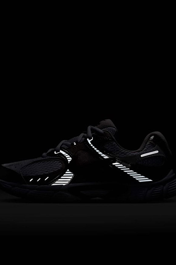 V5 RNR Sneaker - White + Black + Gym Red + Vast Grey