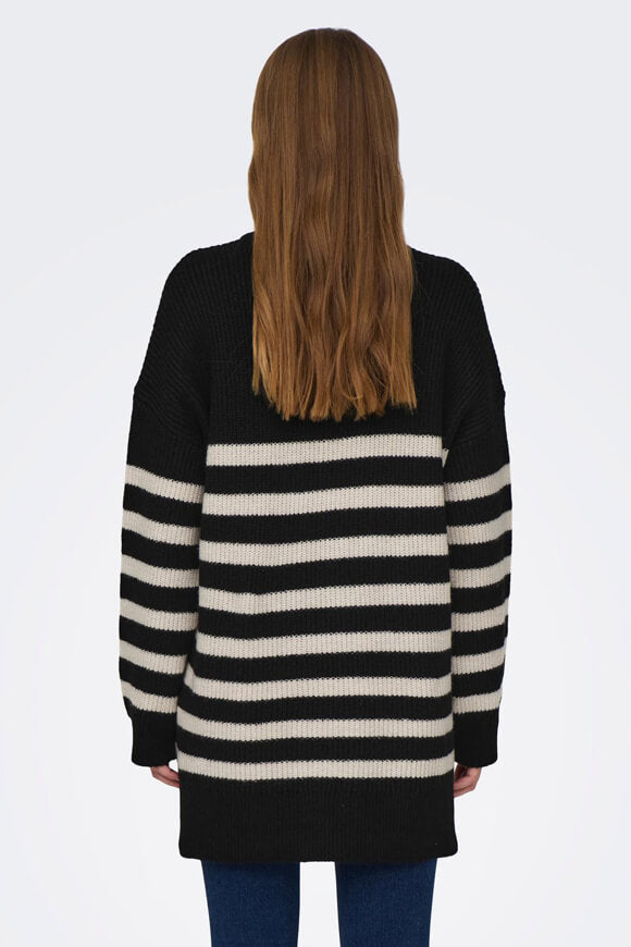 Oversized chunky knit sweater - Black + Moonbeam