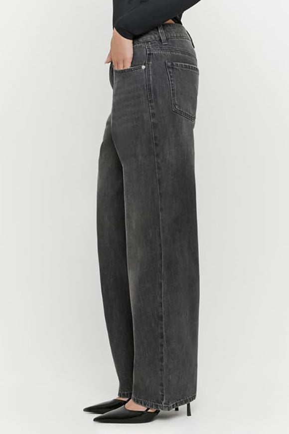Barrel Fit Jeans - Black Washed