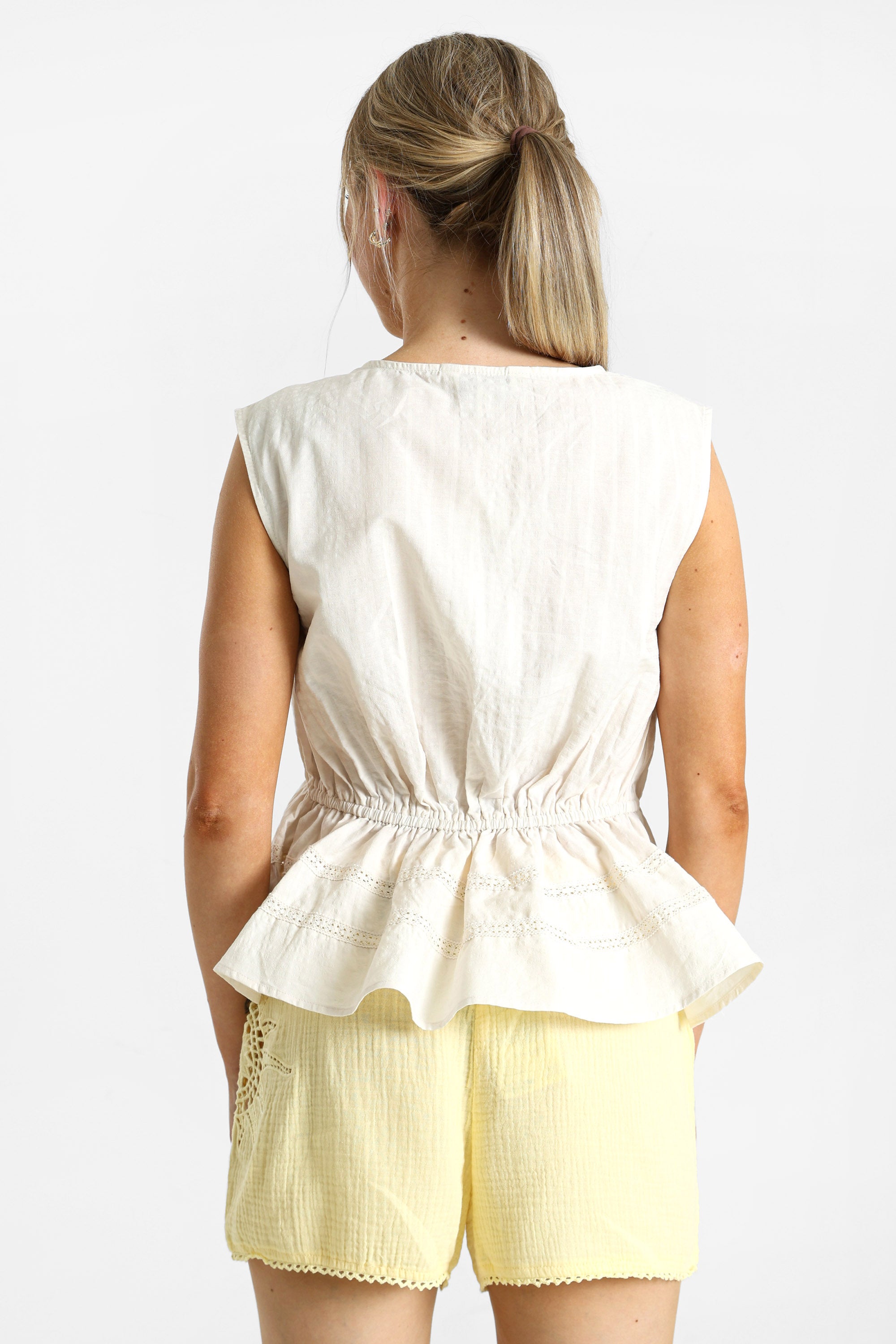 ONLNELSA Peplum-Top - Cloud Dancer