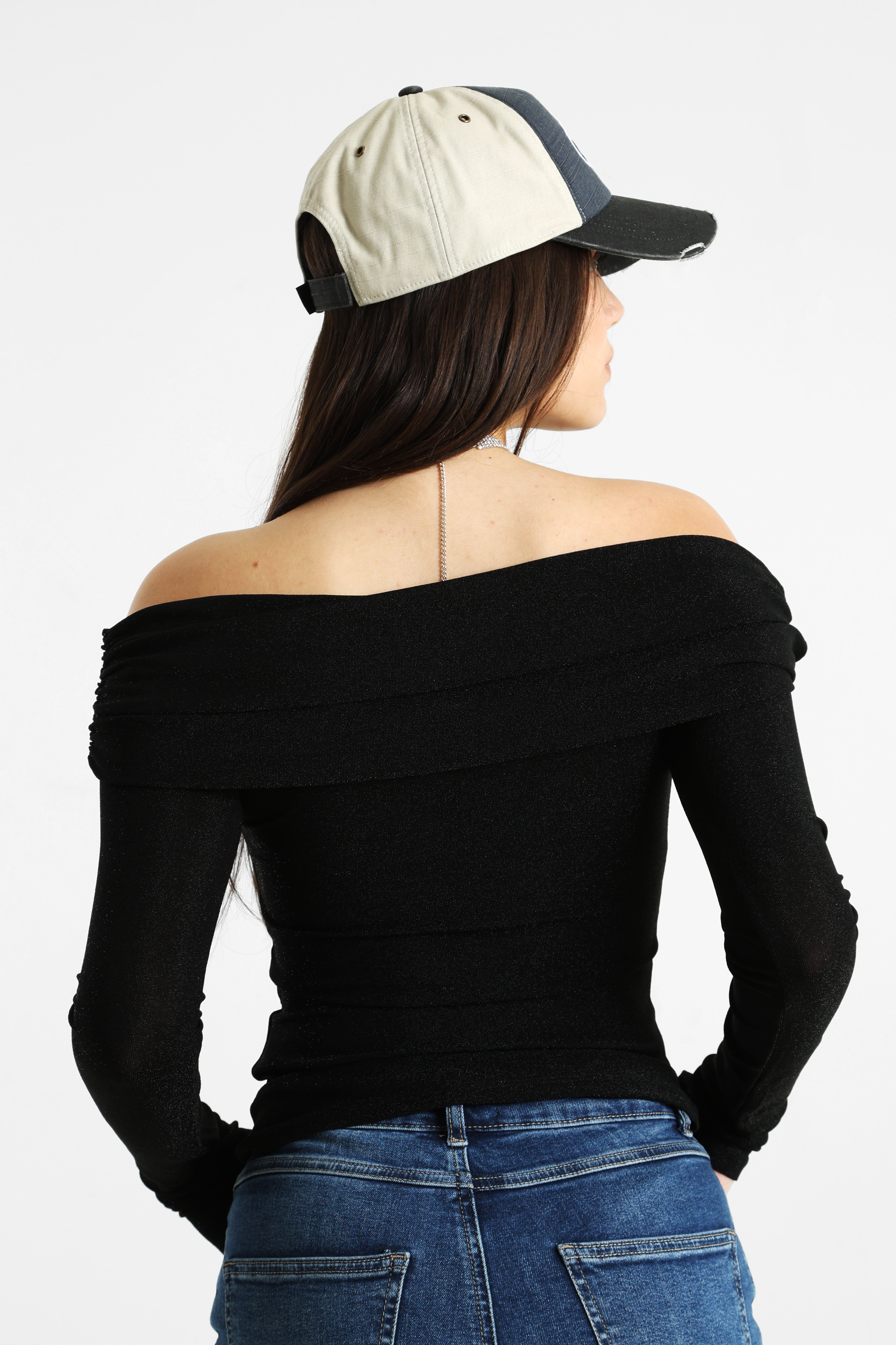 Off-shoulder glitter long-sleeved shirt - black